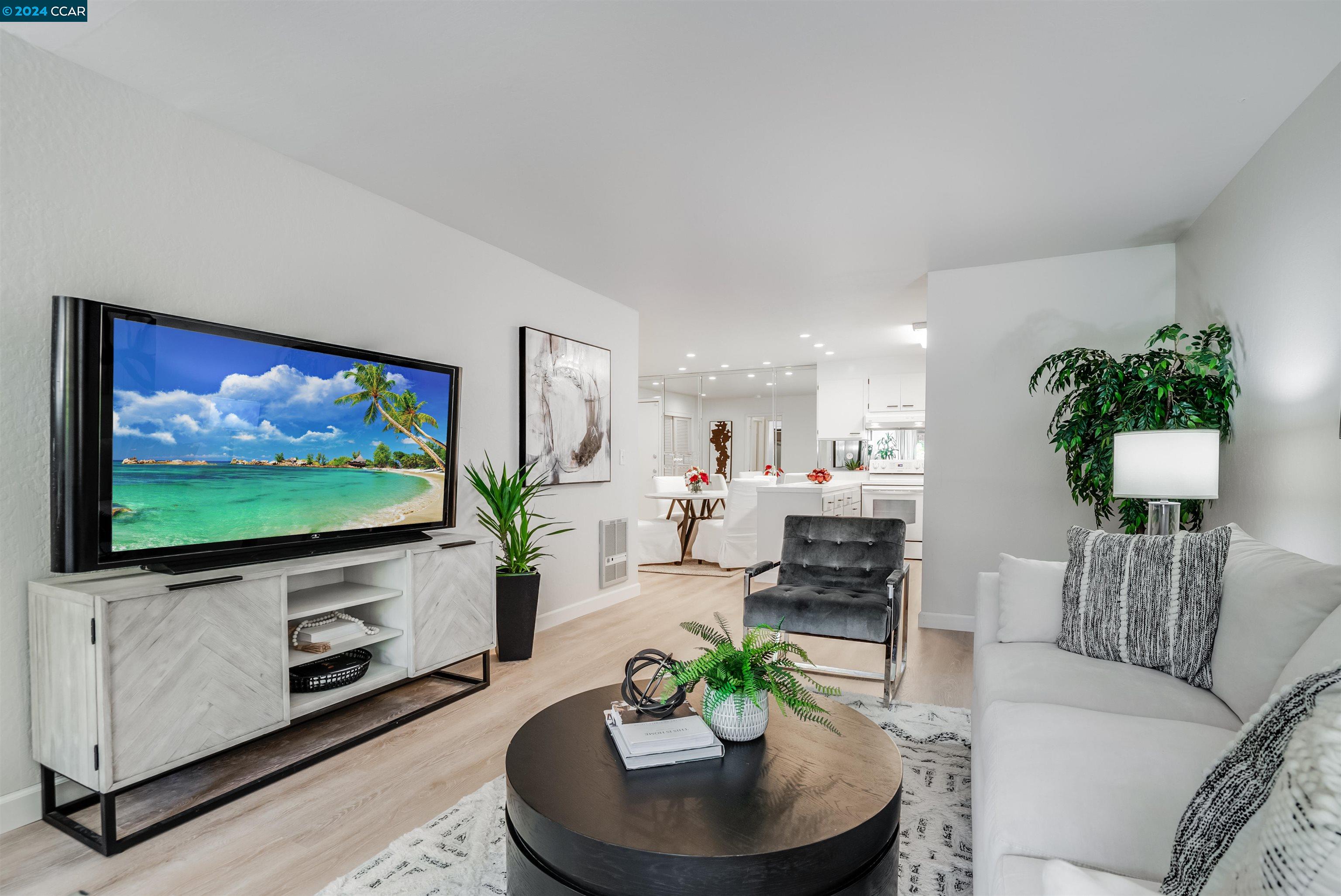 Photo #3: 41064921 Listing 