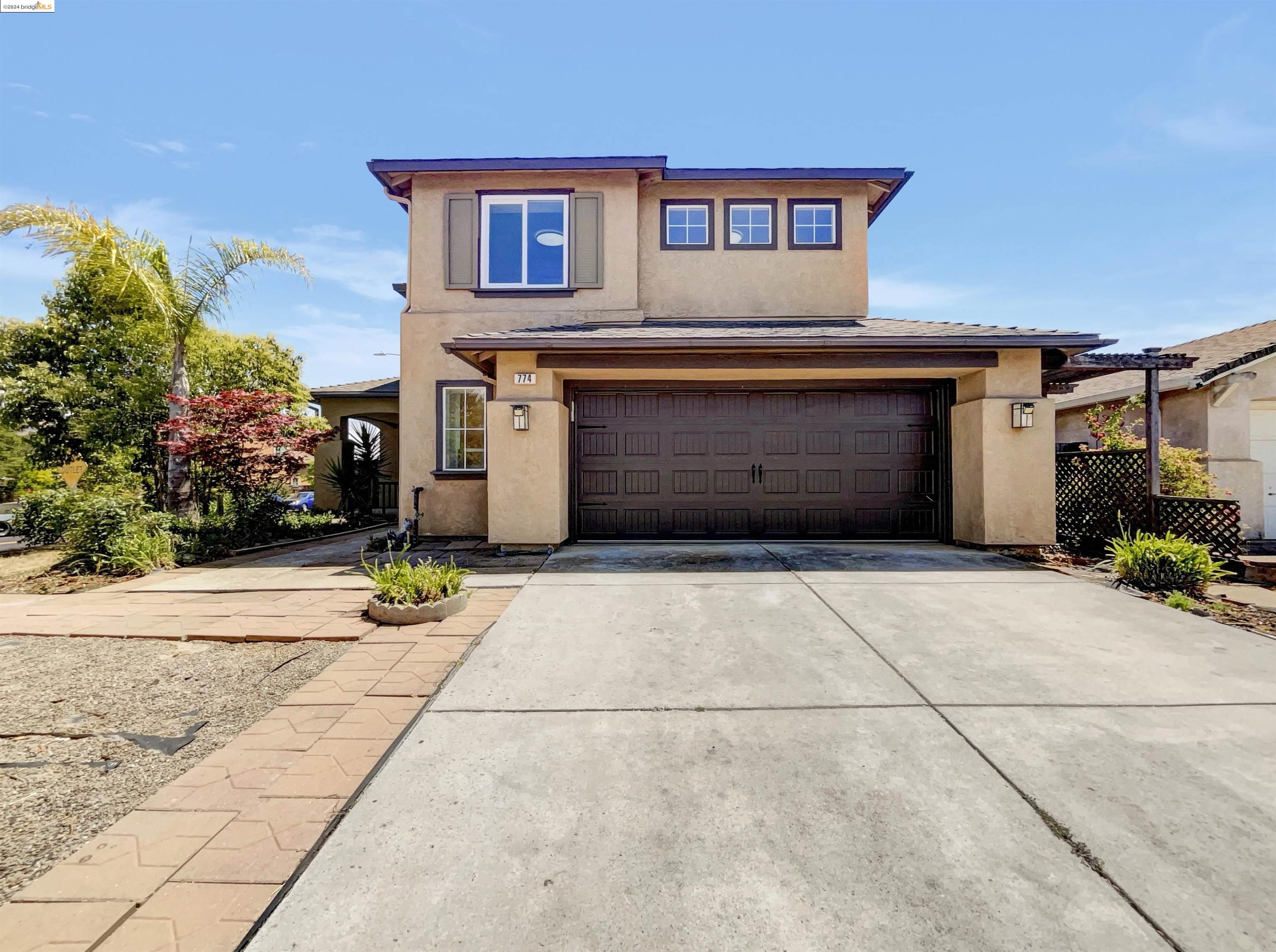 Detail Gallery Image 1 of 1 For 774 Wisteria, Gilroy,  CA 95020 - 3 Beds | 2/1 Baths