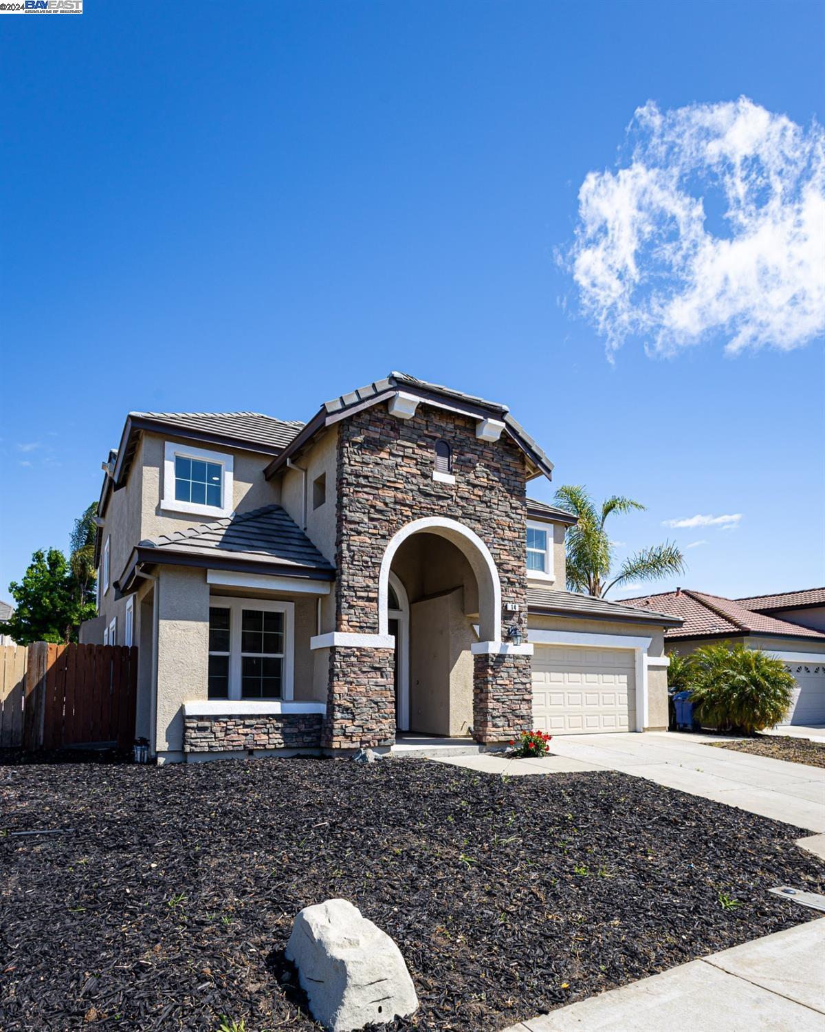 Detail Gallery Image 1 of 1 For 14 Rembrandt Ct, Oakley,  CA 94561 - 4 Beds | 3/1 Baths