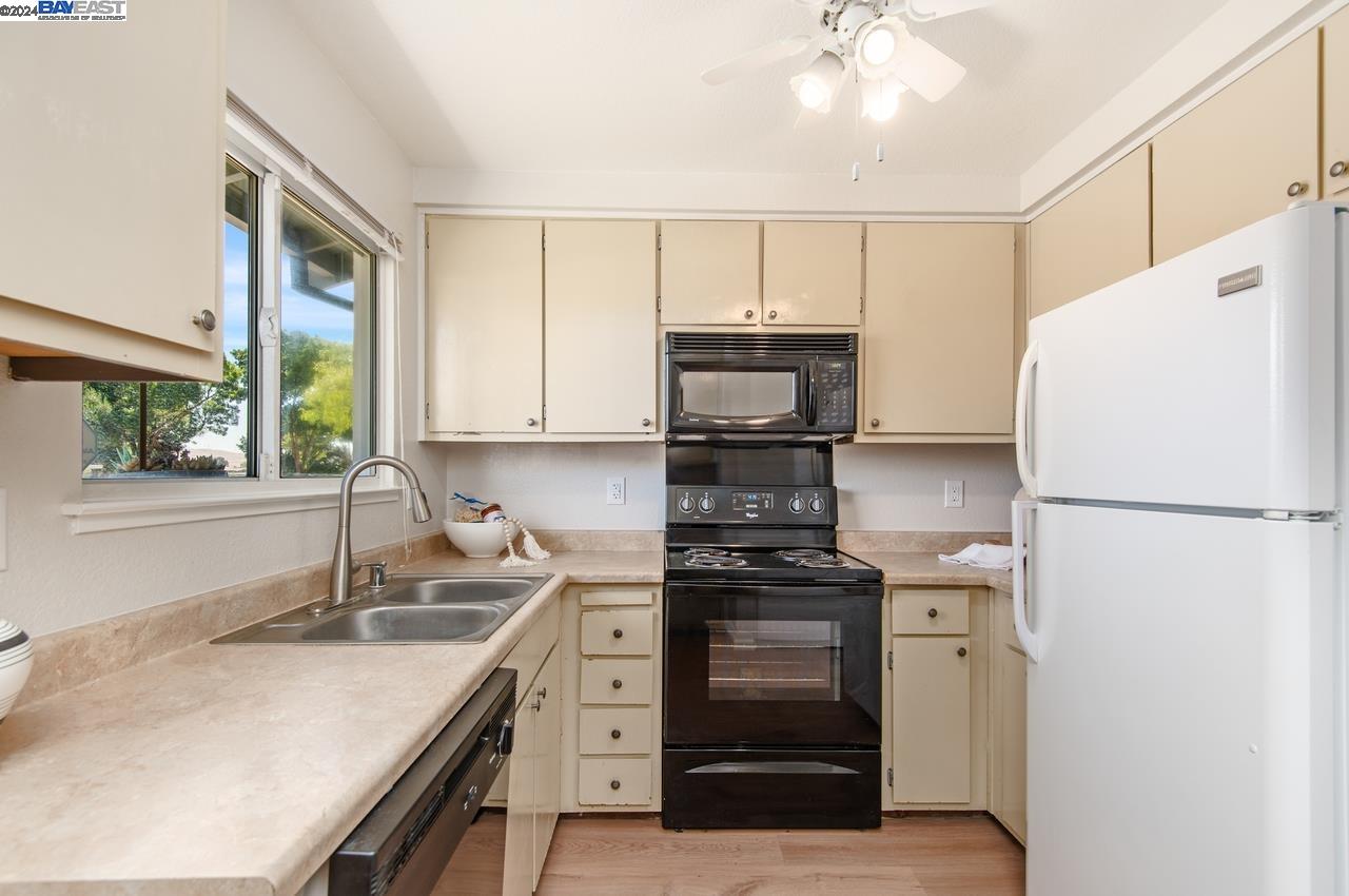 Photo #4: 41065335 Listing 