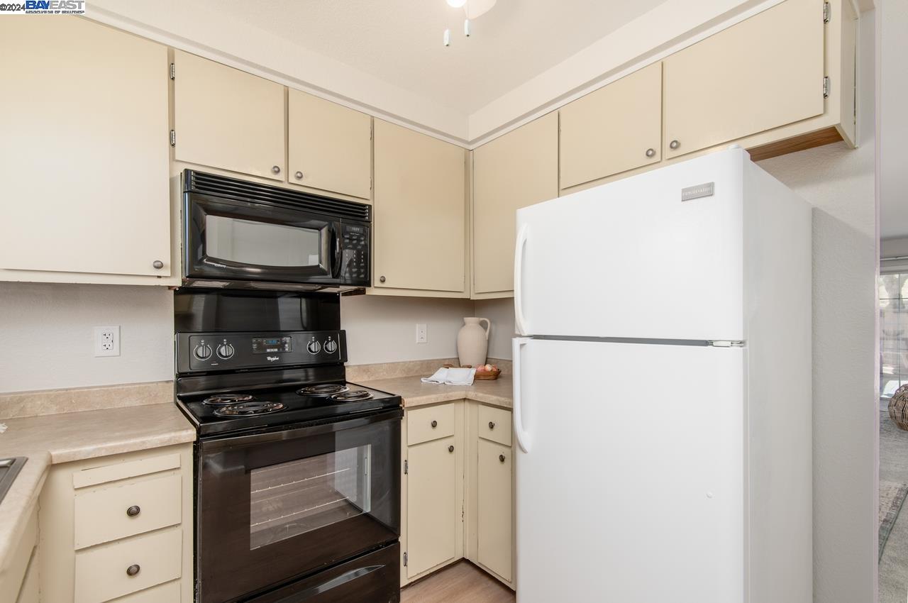 Photo #5: 41065335 Listing 