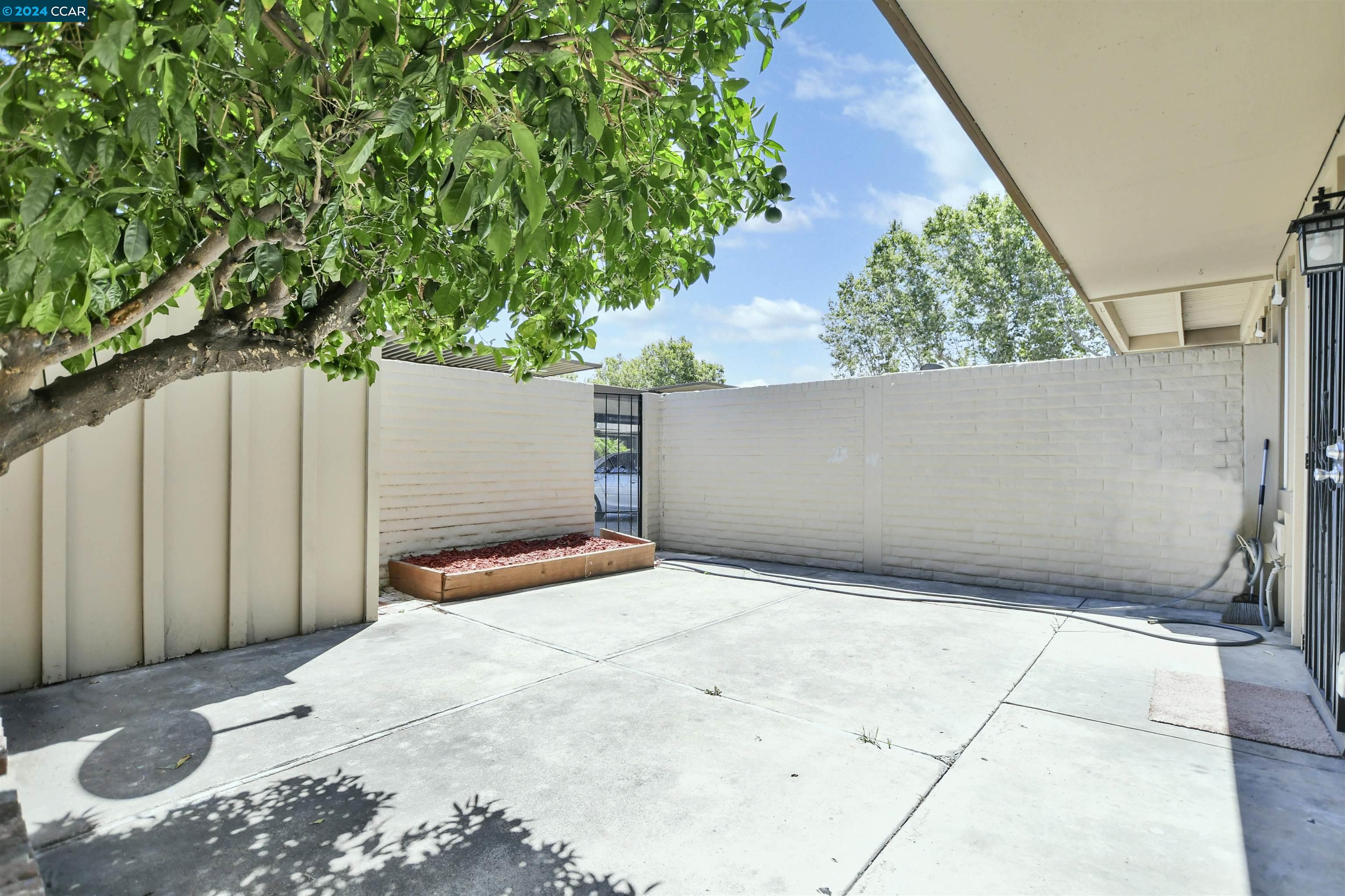 Photo #3: 41065460 Listing 