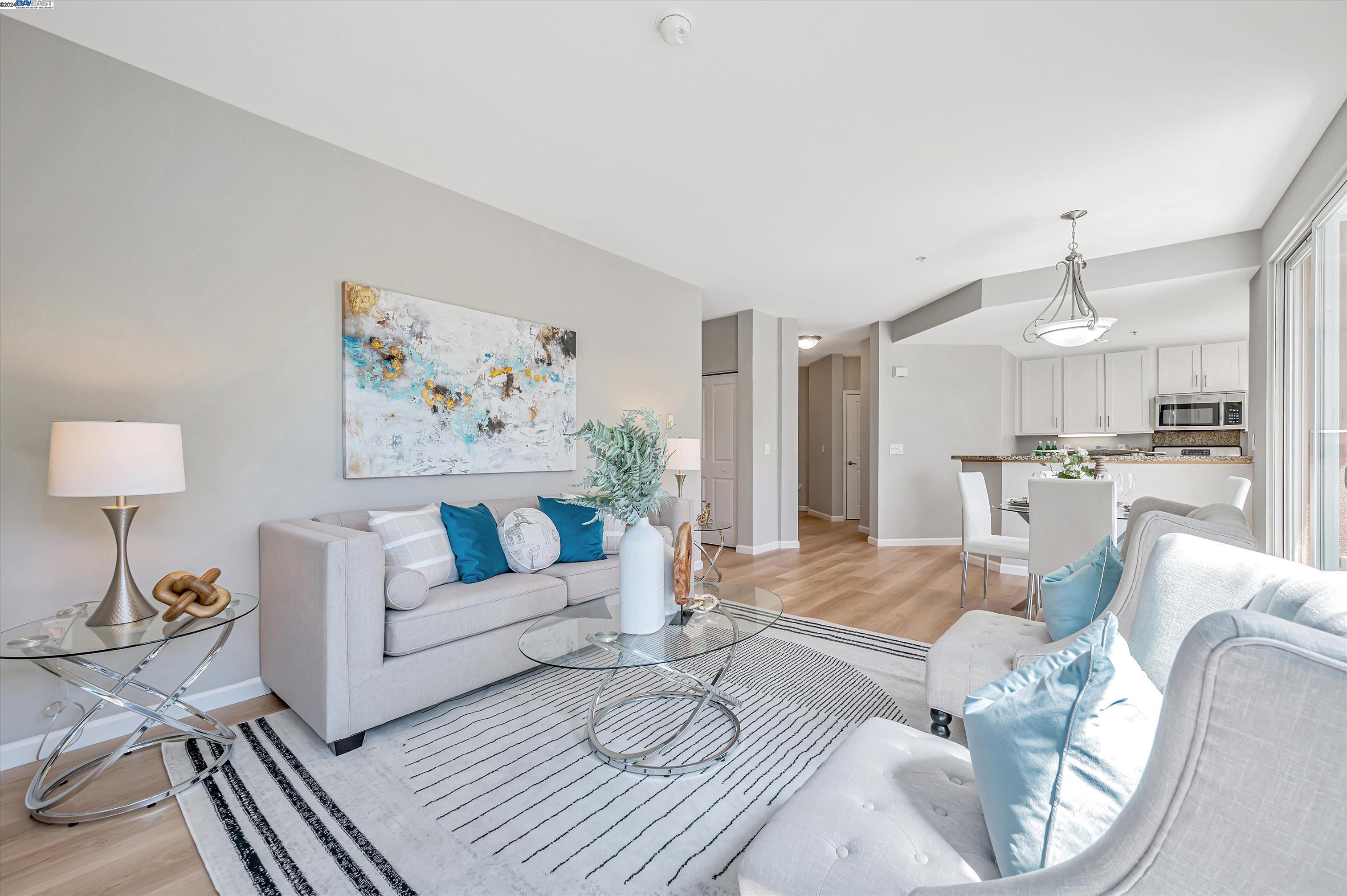 Detail Gallery Image 1 of 40 For 401 Crescent Court #4302,  San Francisco,  CA 94134 - 2 Beds | 2 Baths