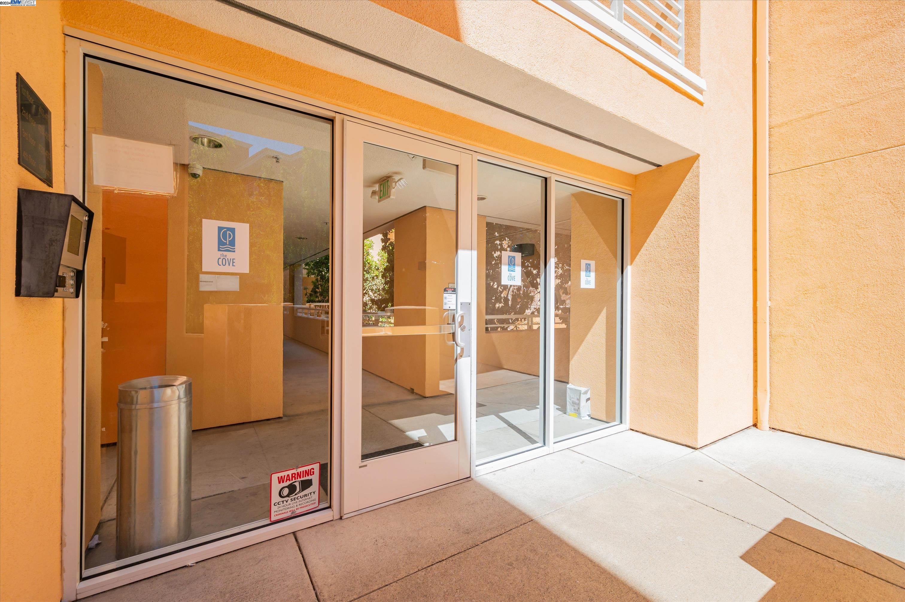 Detail Gallery Image 35 of 40 For 401 Crescent Court #4302,  San Francisco,  CA 94134 - 2 Beds | 2 Baths