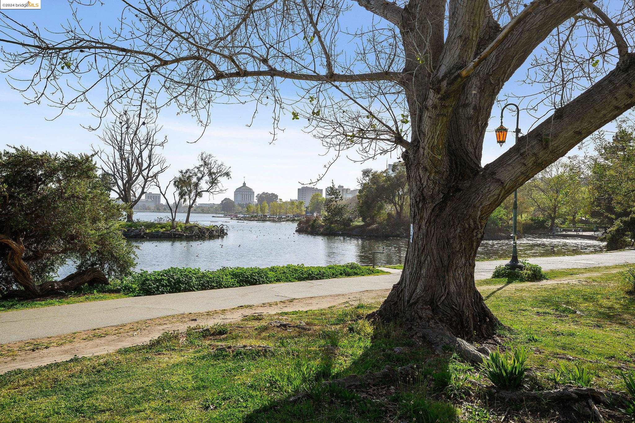 Detail Gallery Image 35 of 45 For 492 Staten Ave #503,  Oakland,  CA 94610 - 2 Beds | 2 Baths