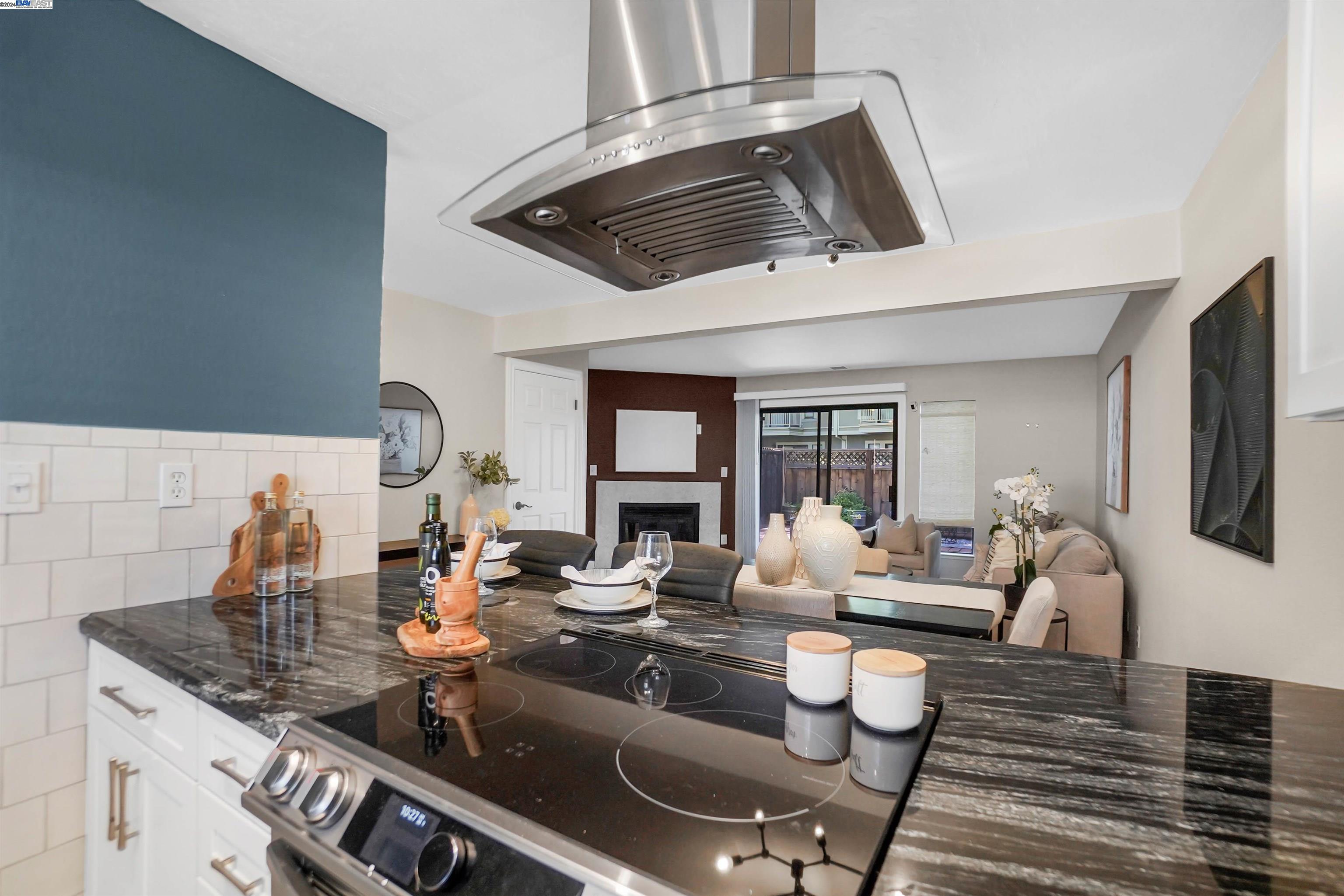 Photo #5: 41065570 Listing 