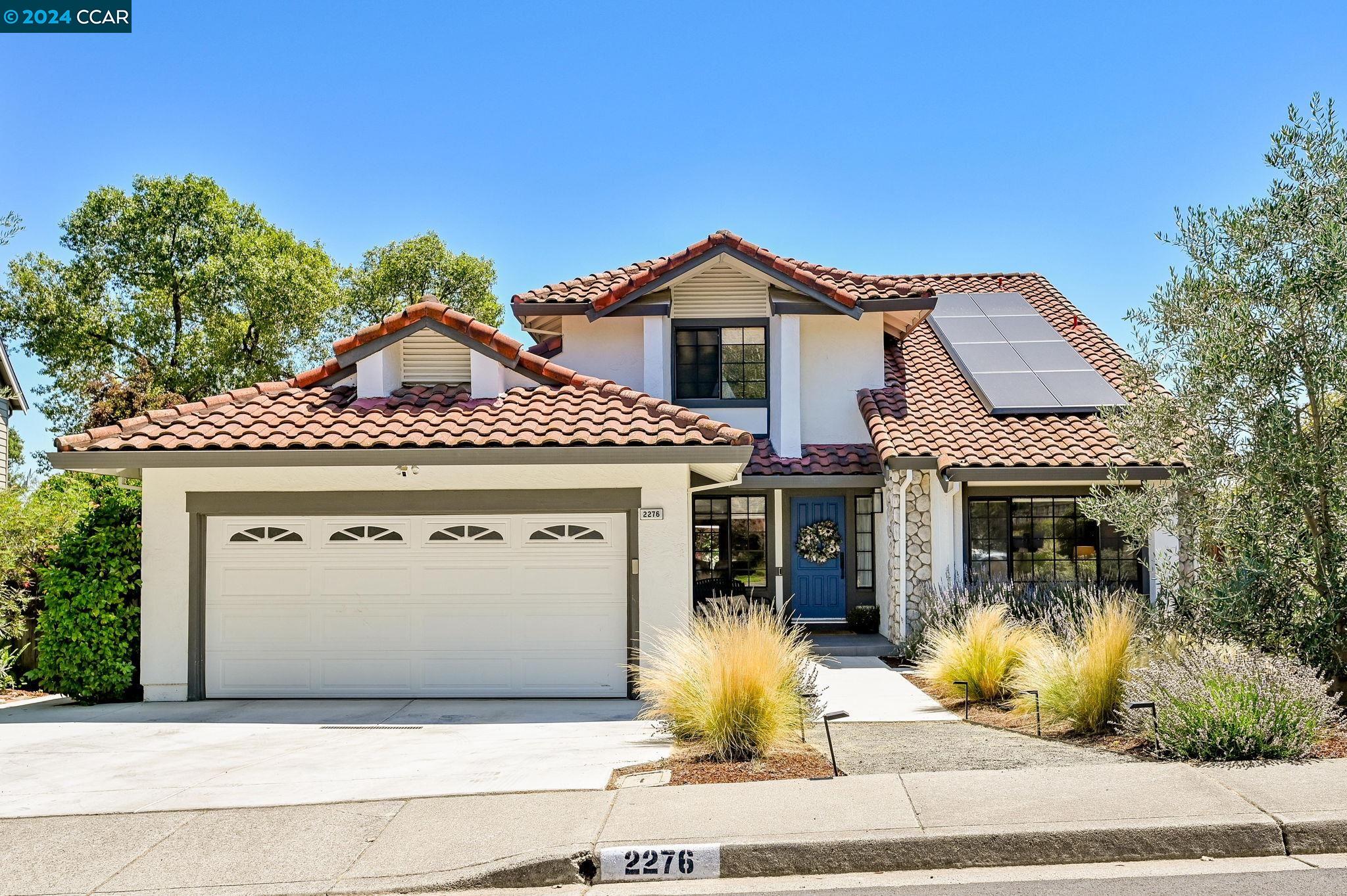 Detail Gallery Image 1 of 1 For 2276 Heritage Hills Dr, Pleasant Hill,  CA 94523 - 4 Beds | 3 Baths
