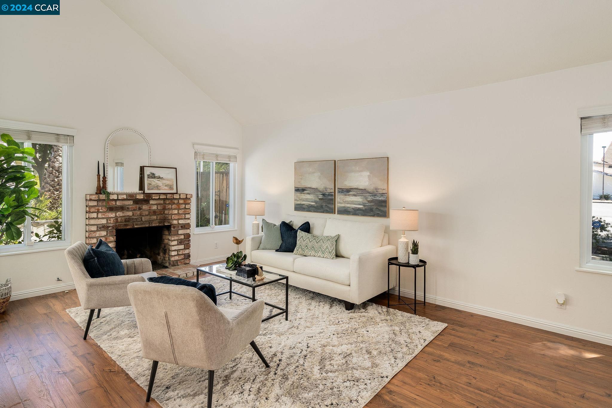 Photo #3: 41065602 Listing 