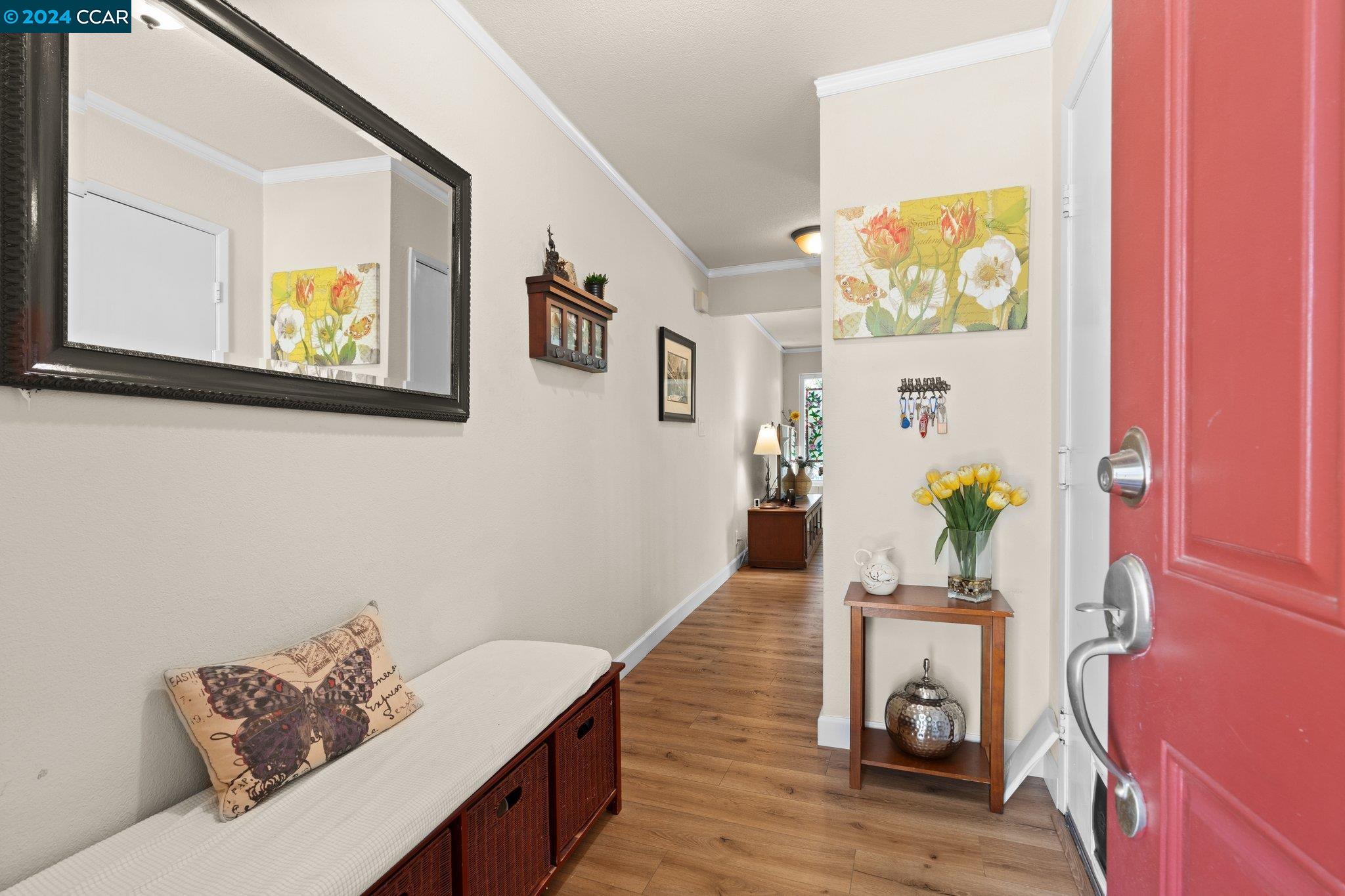 Photo #2: 41065611 Listing 