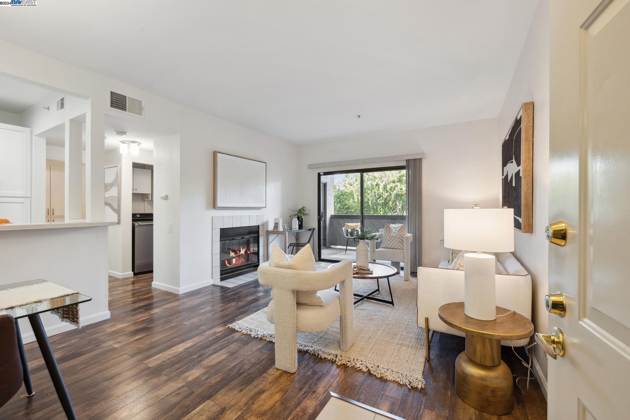 More Details about MLS # 41065617 : 1280 STANHOPE LN # 247