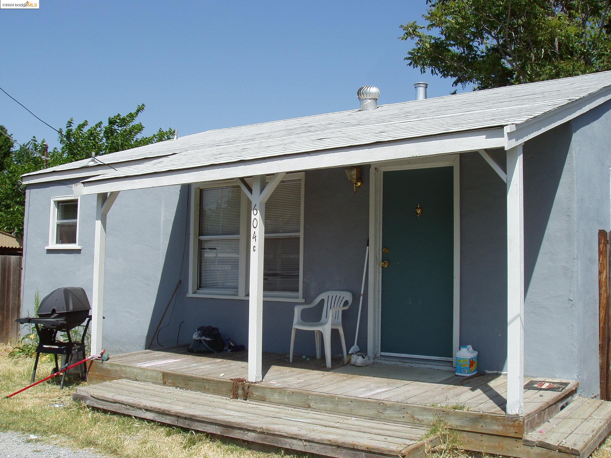 Detail Gallery Image 3 of 14 For 604 Texas St, Antioch,  CA 94509 - – Beds | – Baths