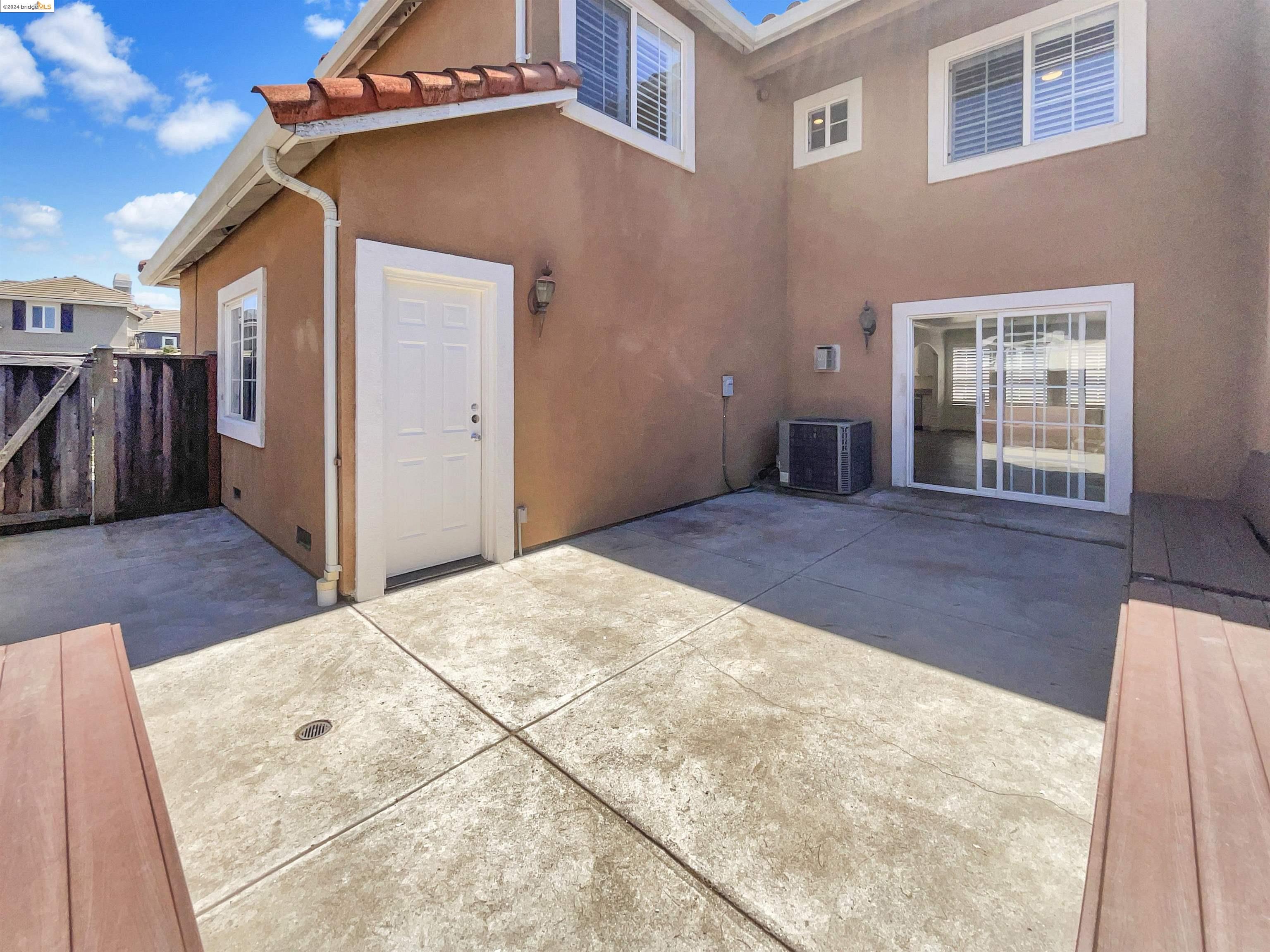Detail Gallery Image 6 of 25 For 165 Christine Lynn, Morgan Hill,  CA 95037 - 4 Beds | 3 Baths