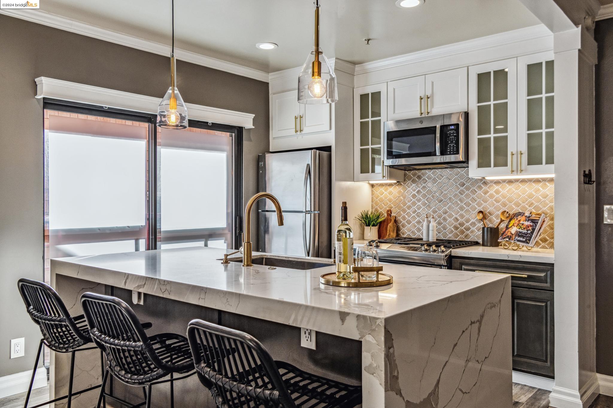 Photo #4: 41065752 Listing 