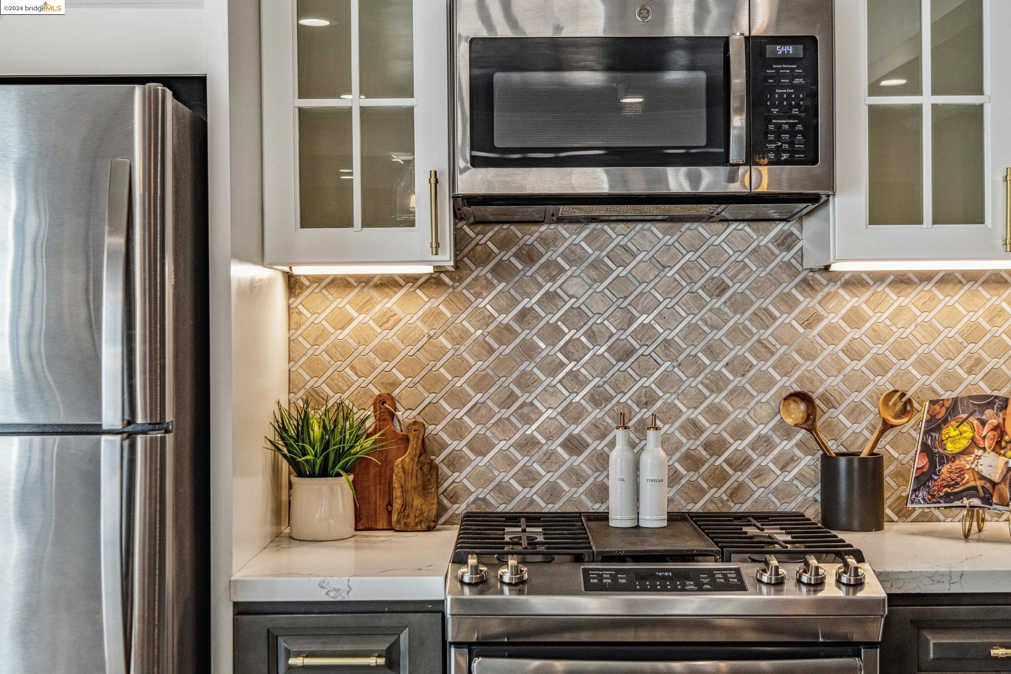 Photo #6: 41065752 Listing 