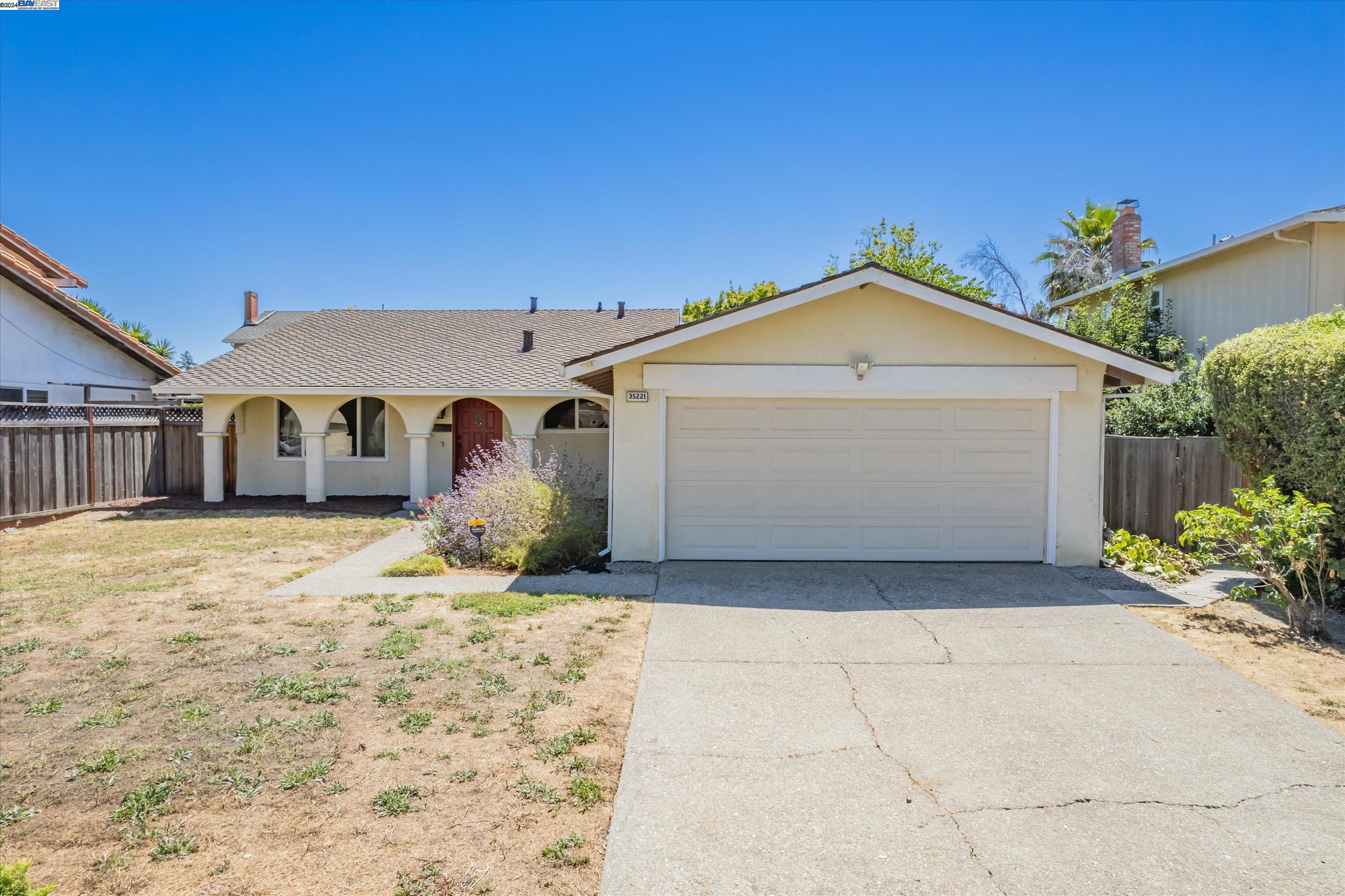 Detail Gallery Image 1 of 1 For 35221 Ramsgate Dr, Newark,  CA 94560 - 3 Beds | 2 Baths