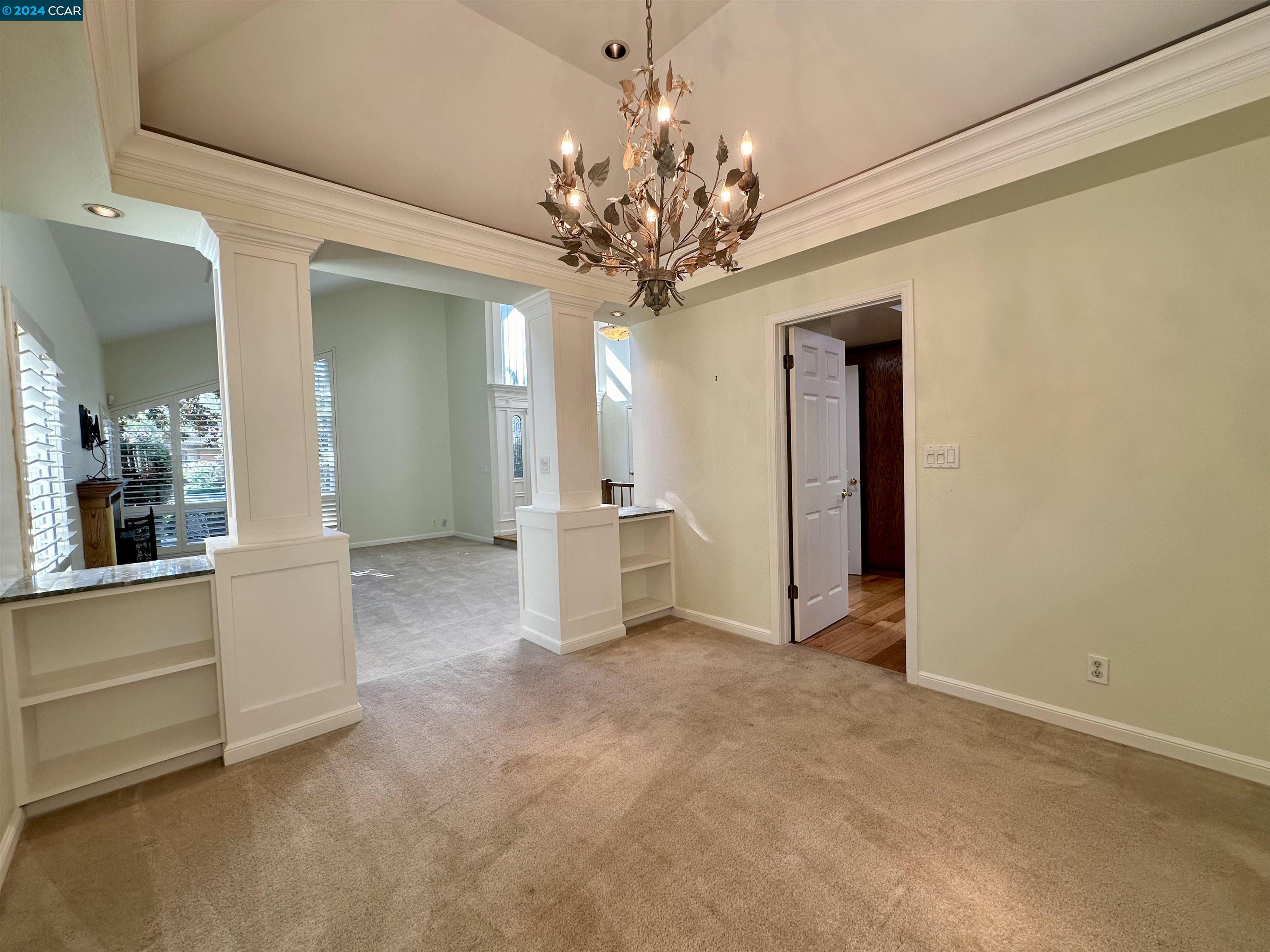Detail Gallery Image 13 of 35 For 403 Jensen Ct, Danville,  CA 94526 - 3 Beds | 2/1 Baths