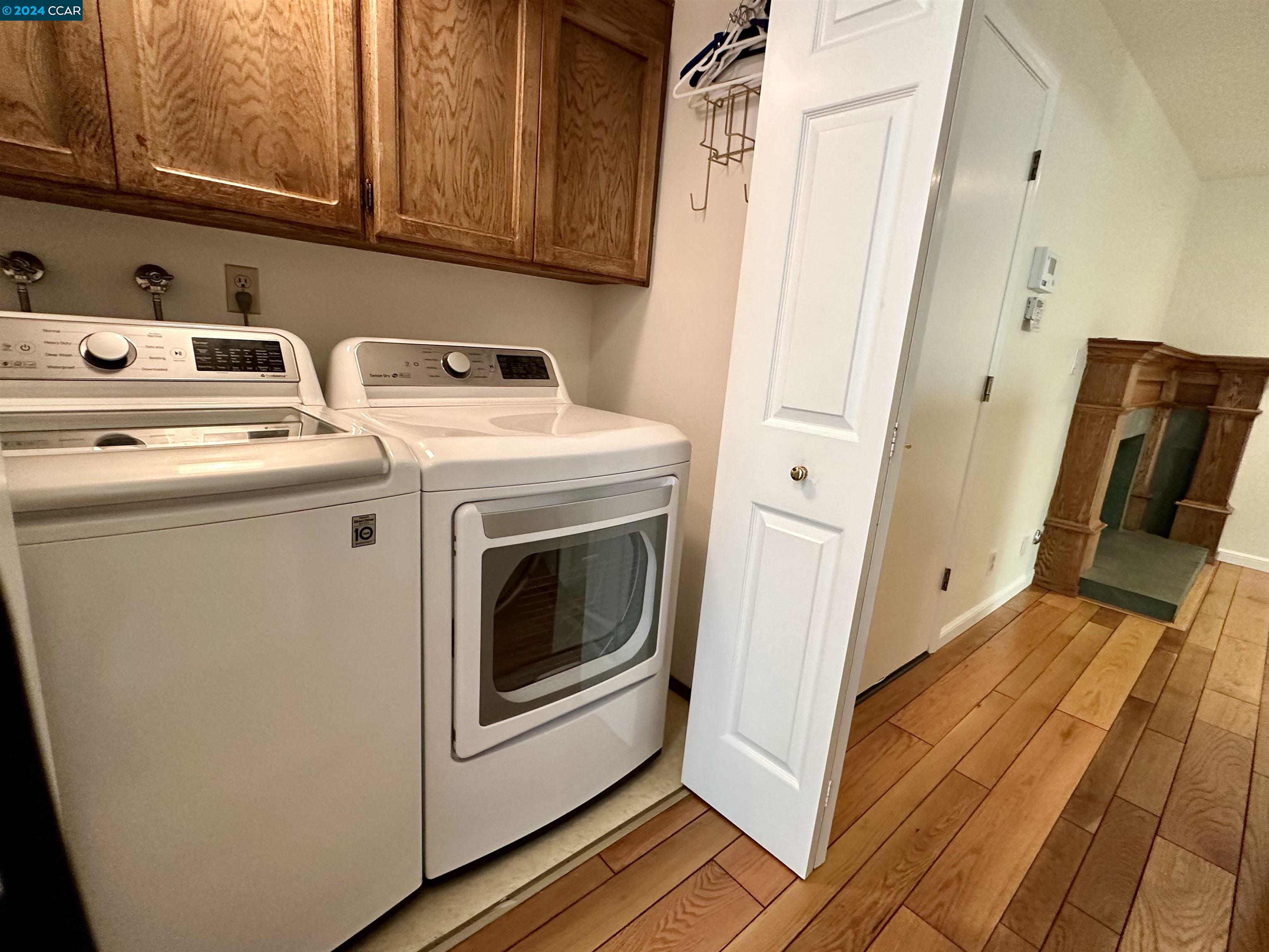 Detail Gallery Image 14 of 35 For 403 Jensen Ct, Danville,  CA 94526 - 3 Beds | 2/1 Baths