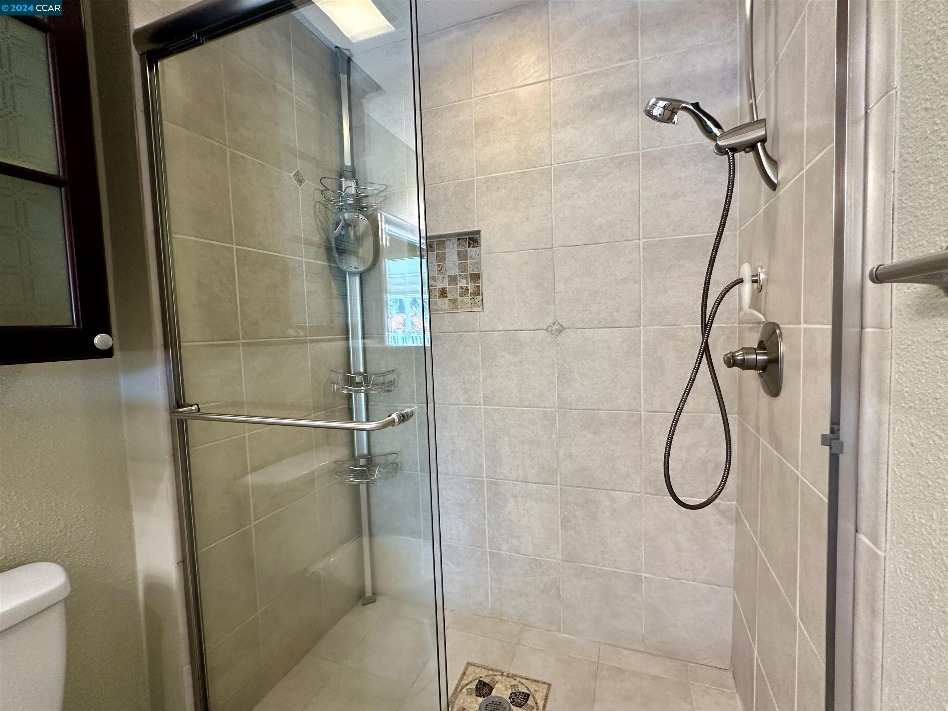 Detail Gallery Image 20 of 35 For 403 Jensen Ct, Danville,  CA 94526 - 3 Beds | 2/1 Baths