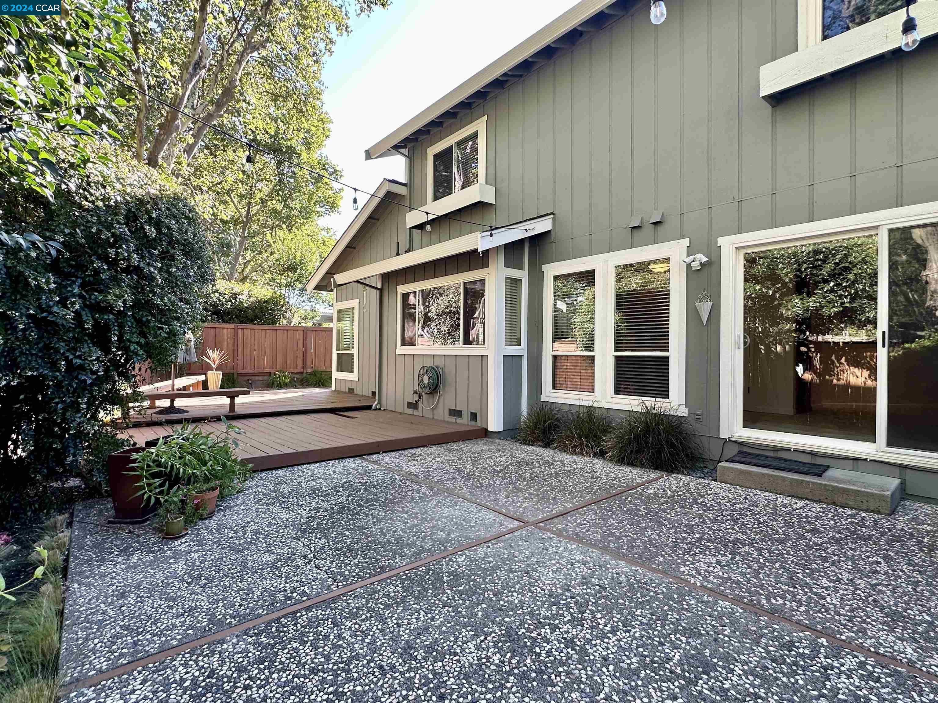 Detail Gallery Image 24 of 35 For 403 Jensen Ct, Danville,  CA 94526 - 3 Beds | 2/1 Baths