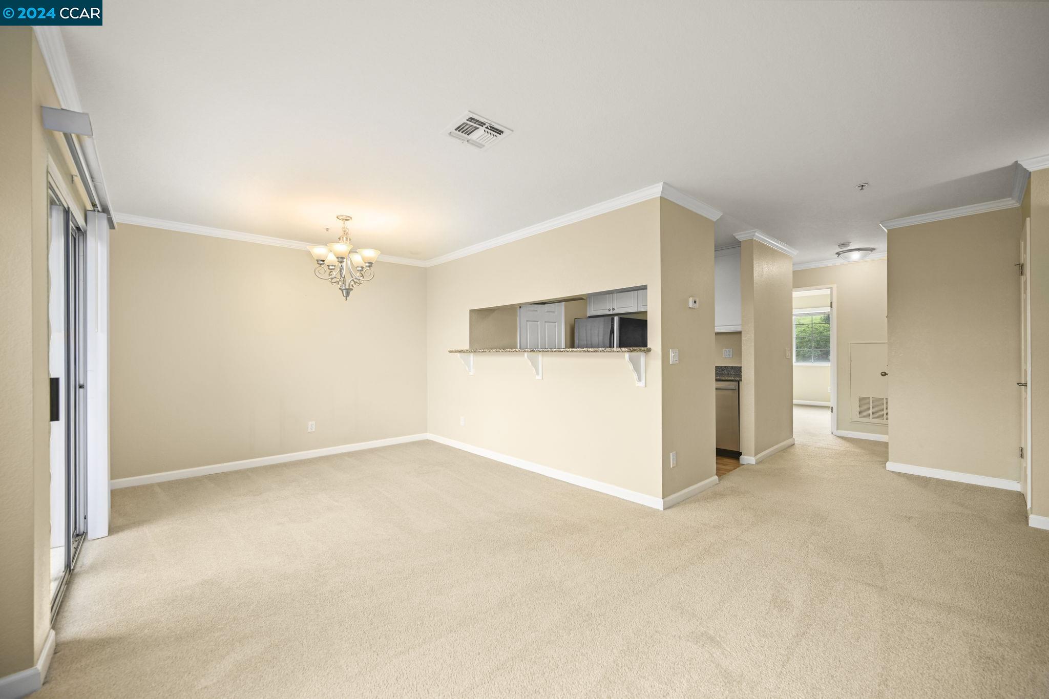 Photo #4: 41065842 Listing 