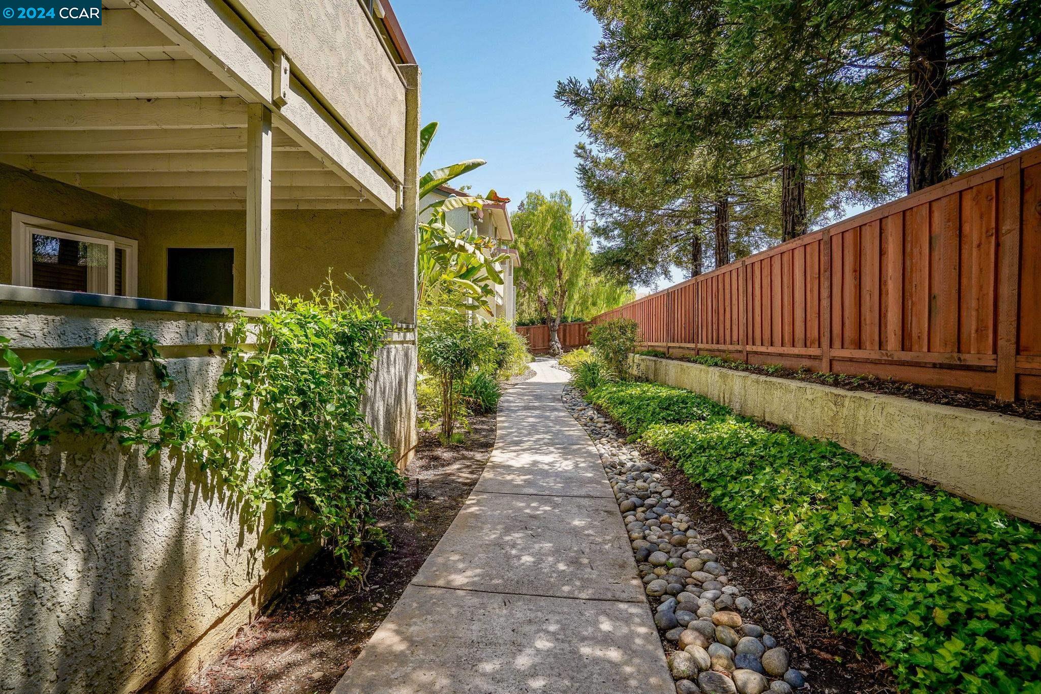 MLS: 41065869 Condo For Sale