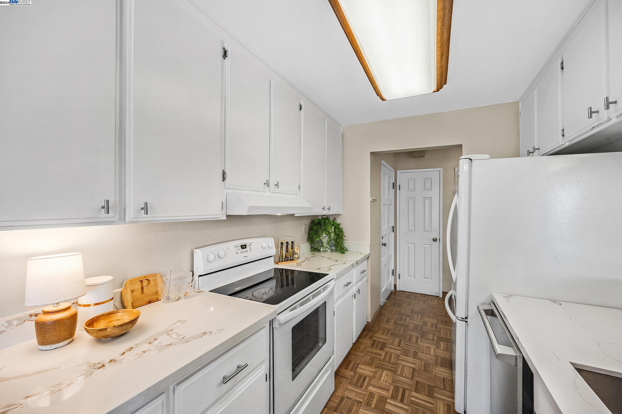 Photo #5: 41065911 Listing 