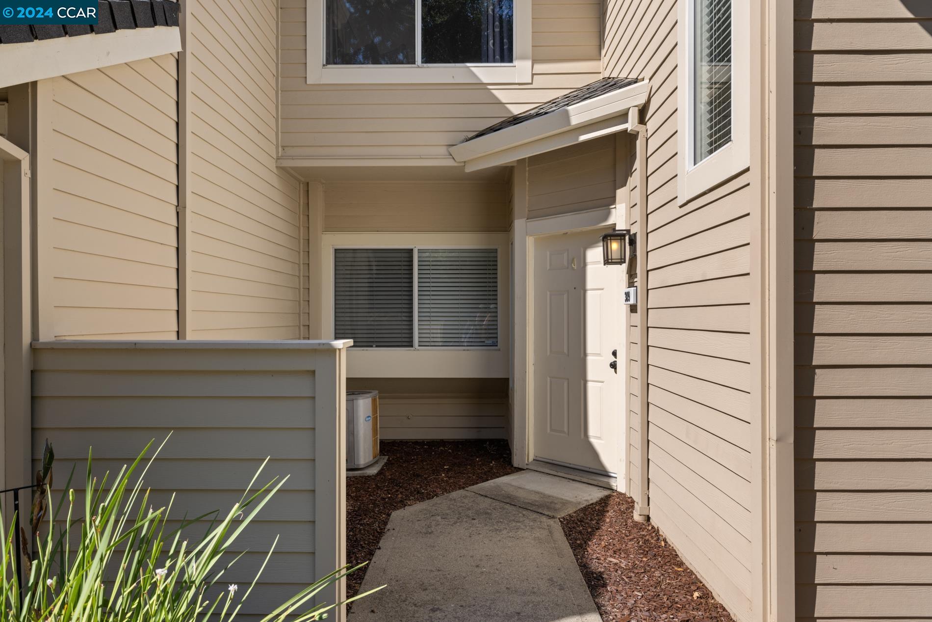Photo #2: 41065999 Listing 