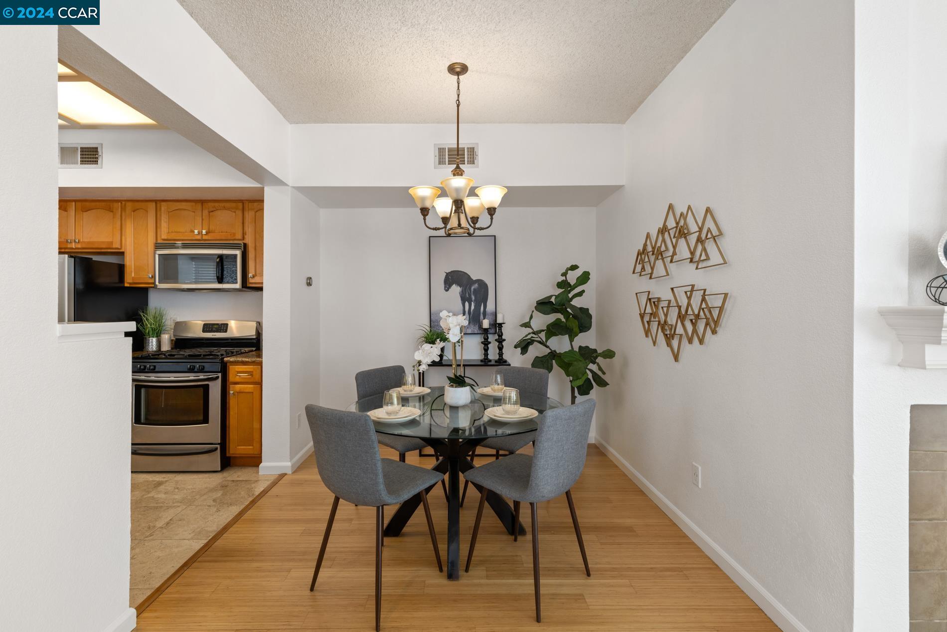 Photo #5: 41065999 Listing 