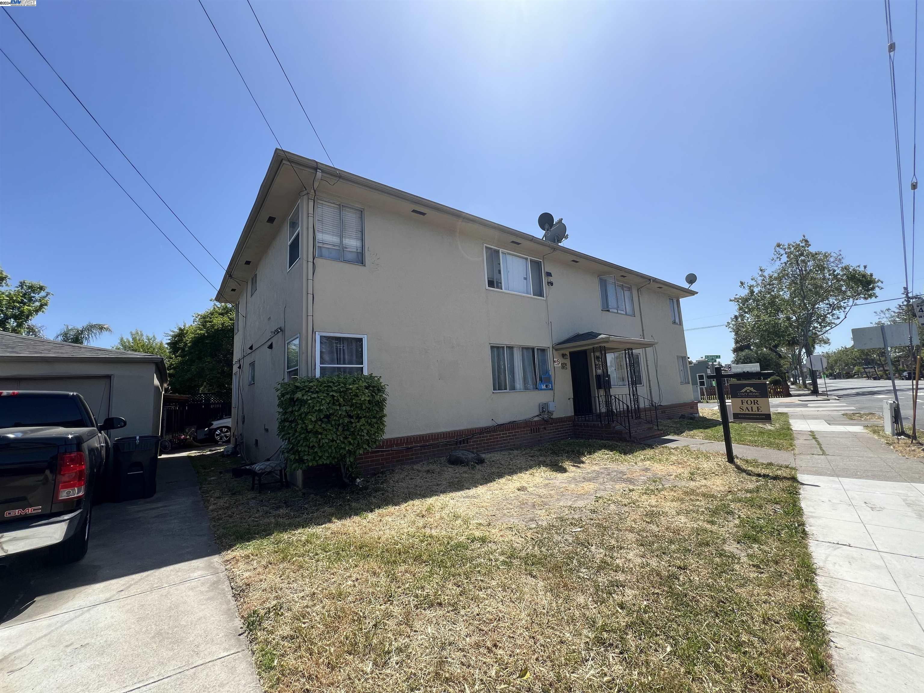 10926 Bancroft Ave, Oakland, California 94603, ,Residential Income,For Sale,10926 Bancroft Ave,41066046