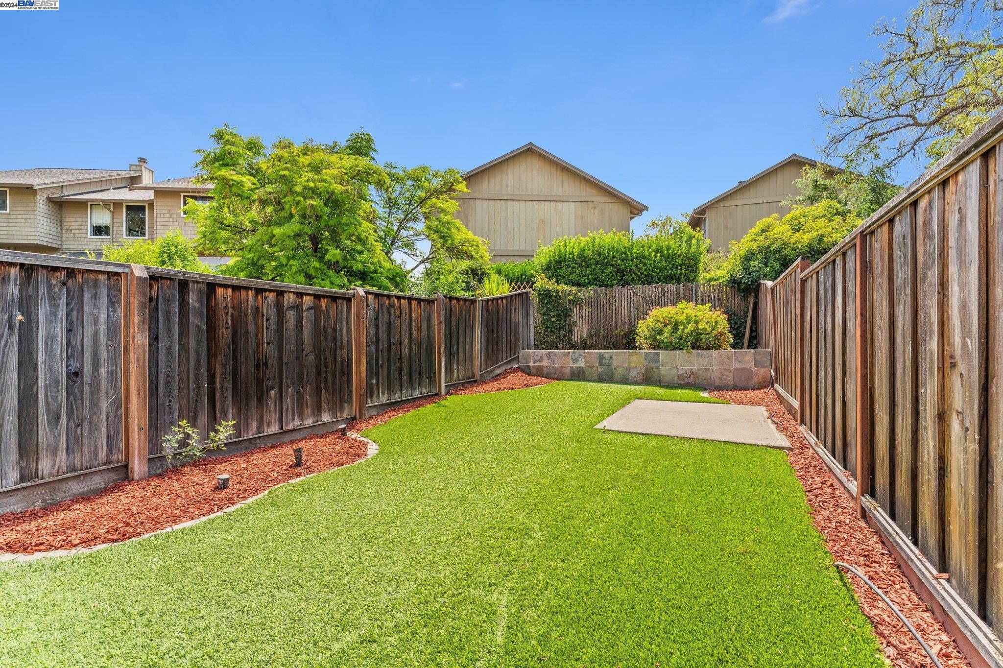 Photo #2: 41066171 Listing 