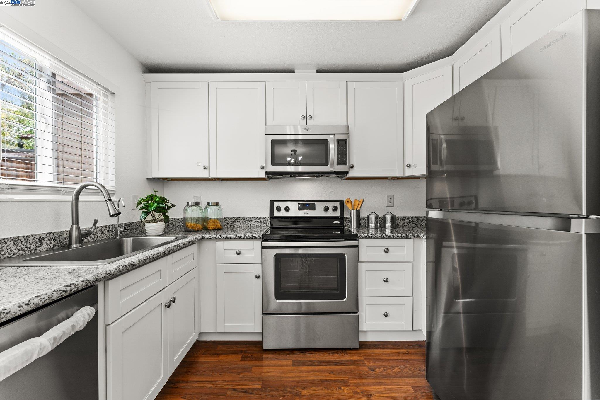 Photo #3: 41066171 Listing 