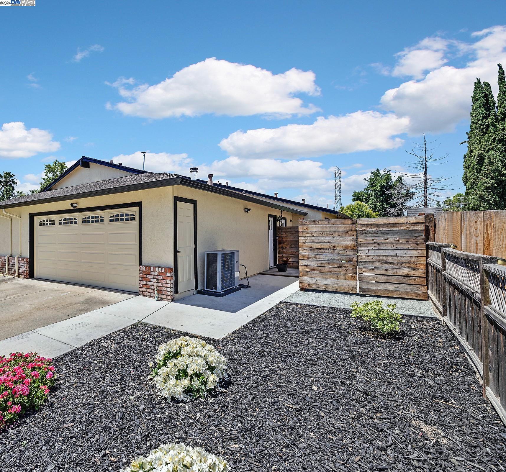 Detail Gallery Image 1 of 1 For 1742 Mira Loma St, Livermore,  CA 94551 - 3 Beds | 2 Baths
