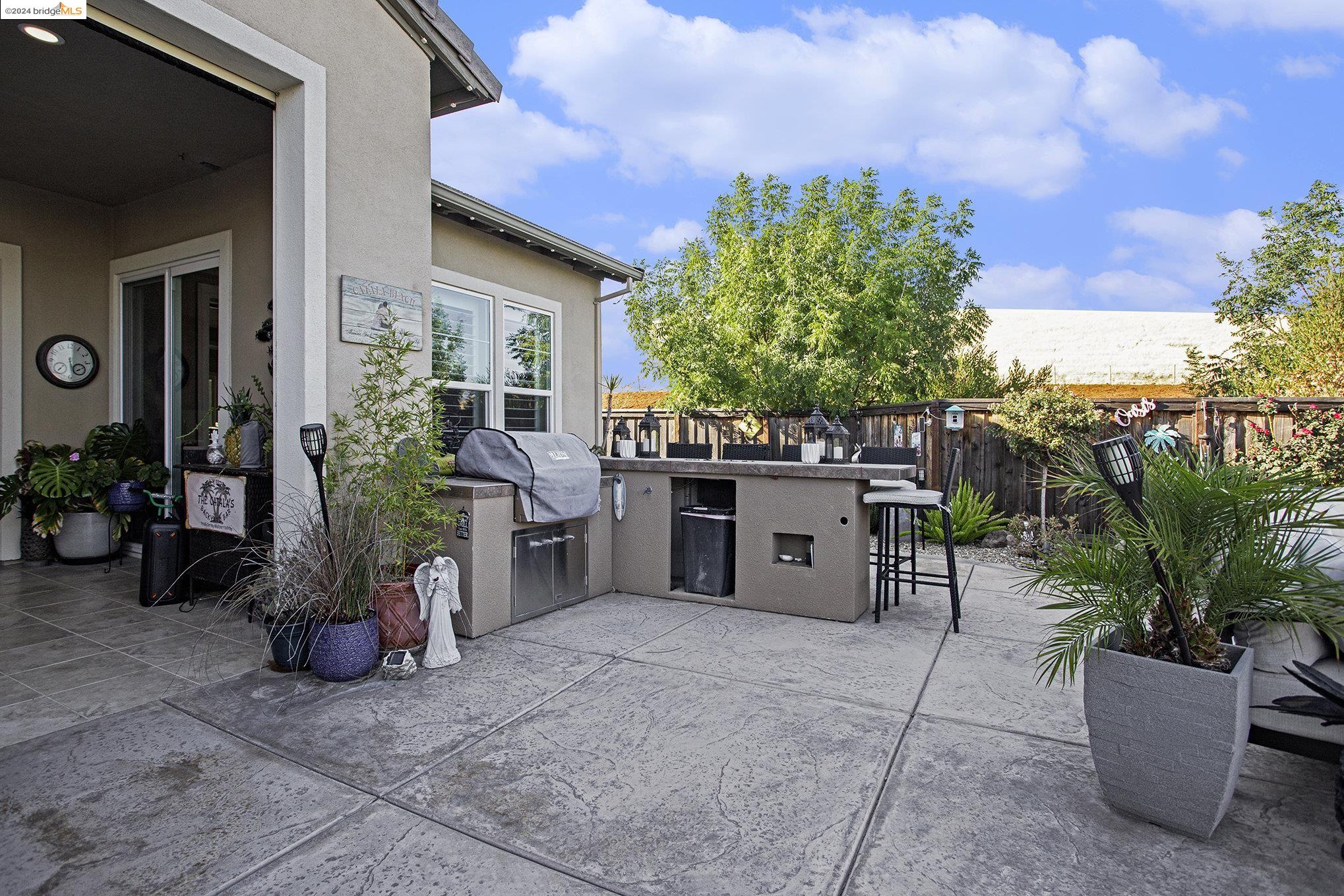 Detail Gallery Image 32 of 60 For 1990 Angels Share Ct, Brentwood,  CA 94513 - 4 Beds | 3/1 Baths