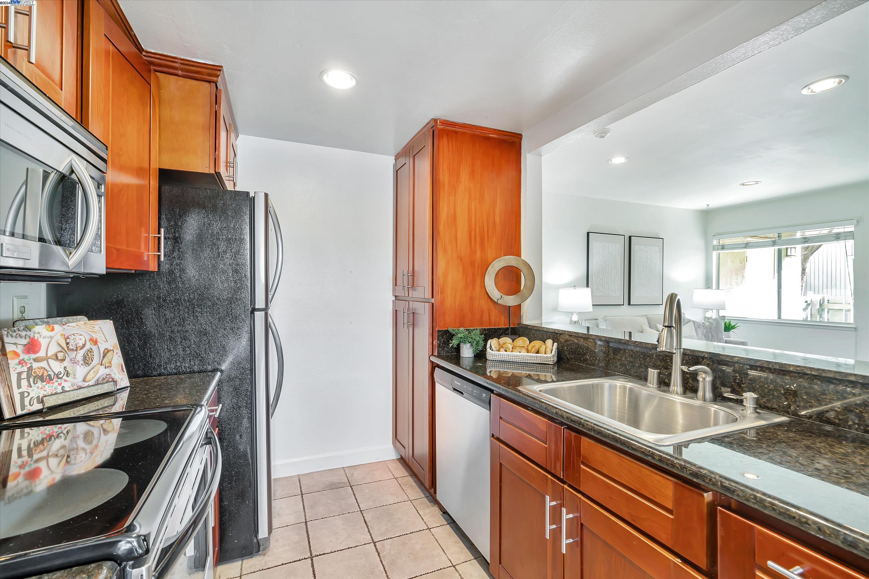 Photo #6: 41066287 Listing 