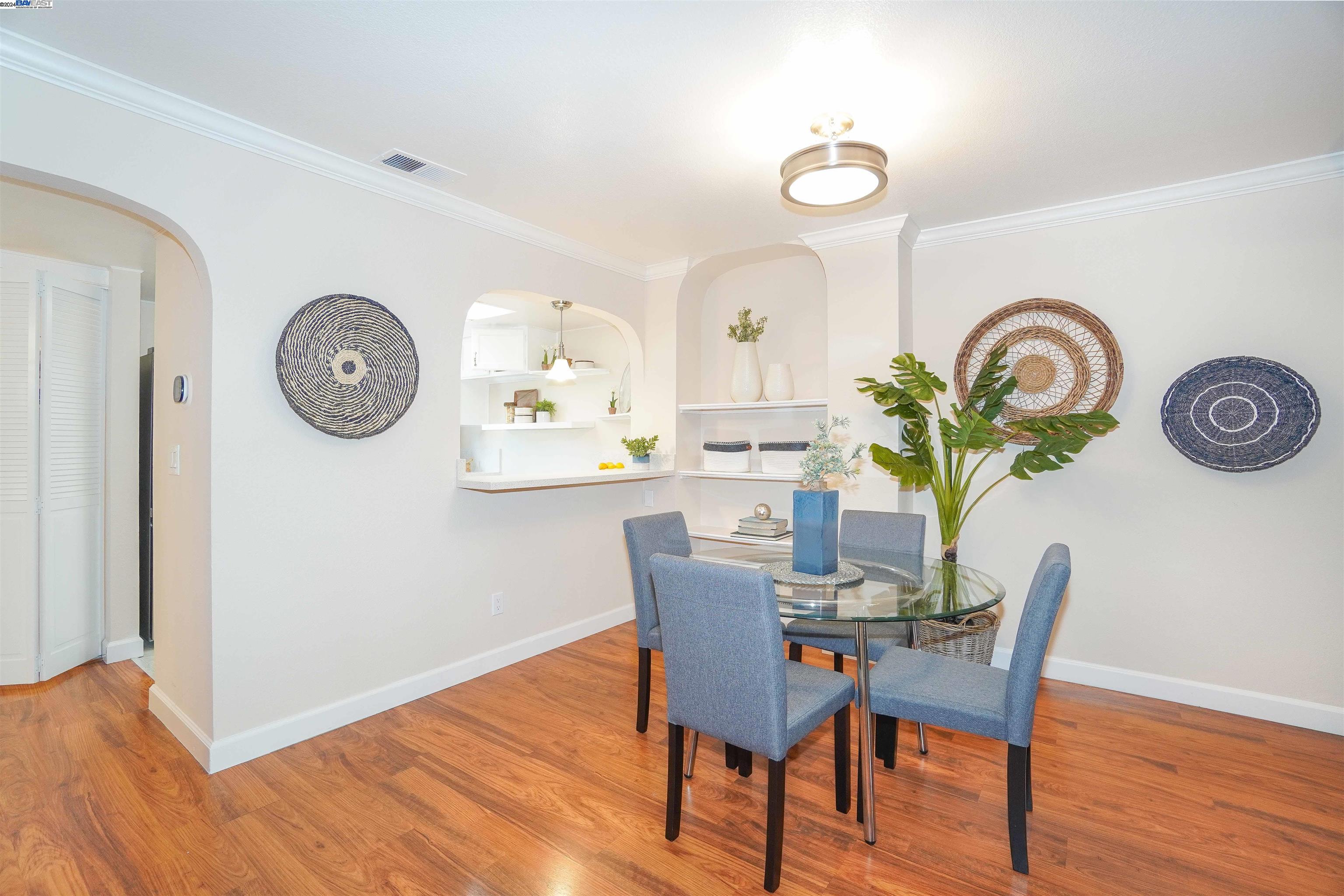 Photo #3: 41066299 Listing 