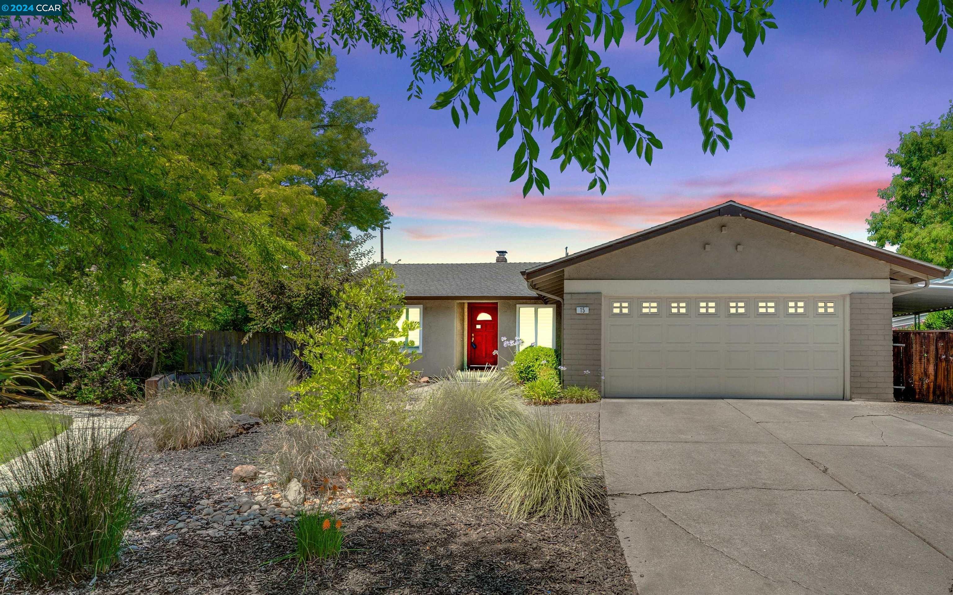 Detail Gallery Image 1 of 1 For 15 Carrie, Pleasant Hill,  CA 94523-4507 - 4 Beds | 2 Baths