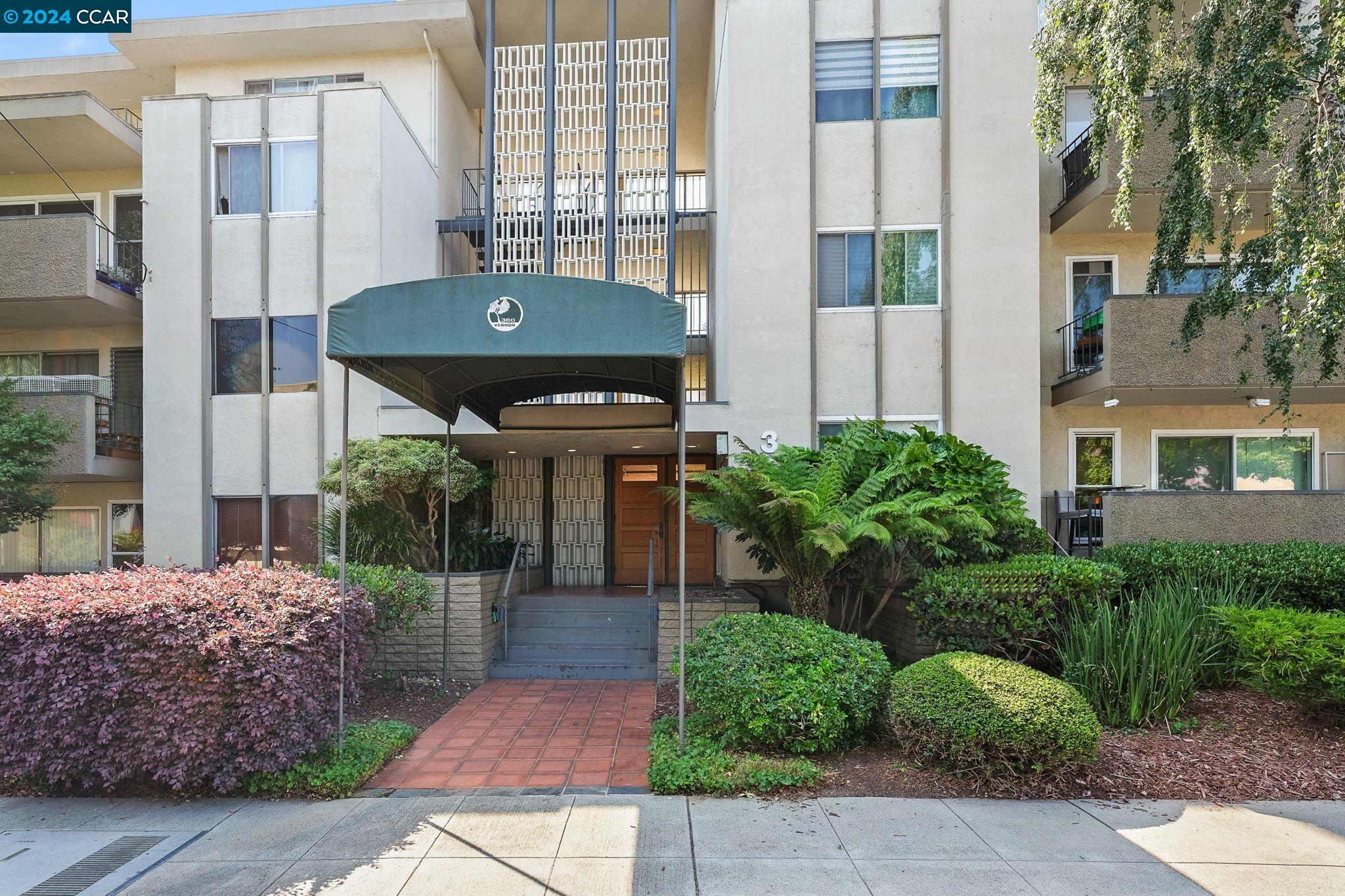 Photo #2: 41066532 Listing 