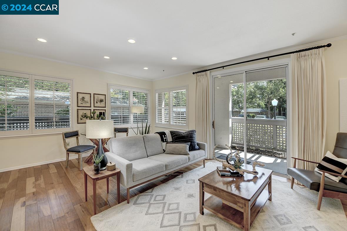 Photo #2: 41066538 Listing 