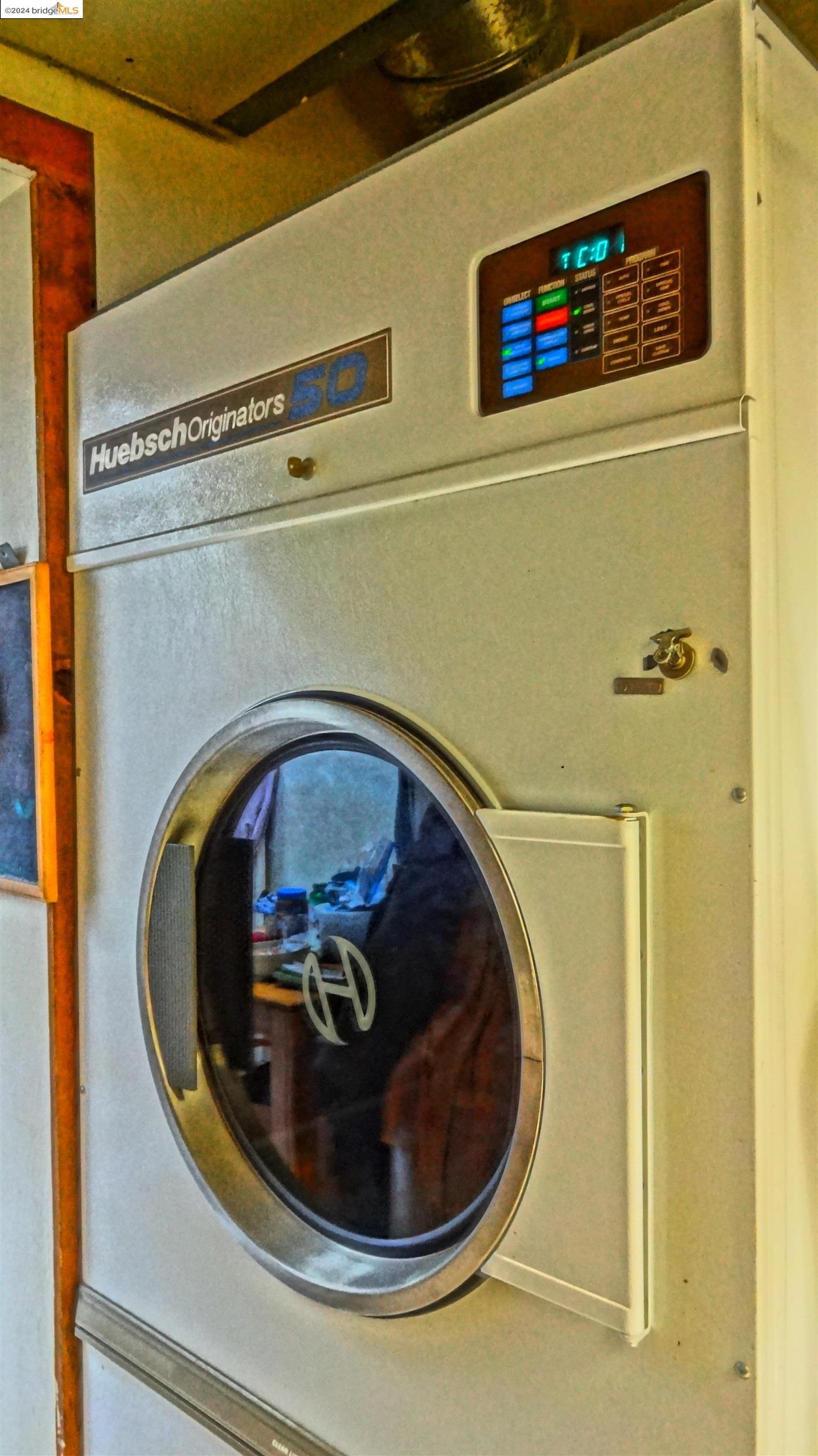 Detail Gallery Image 3 of 4 For 609 San Pablo Ave, Albany,  CA 94706 - – Beds | – Baths