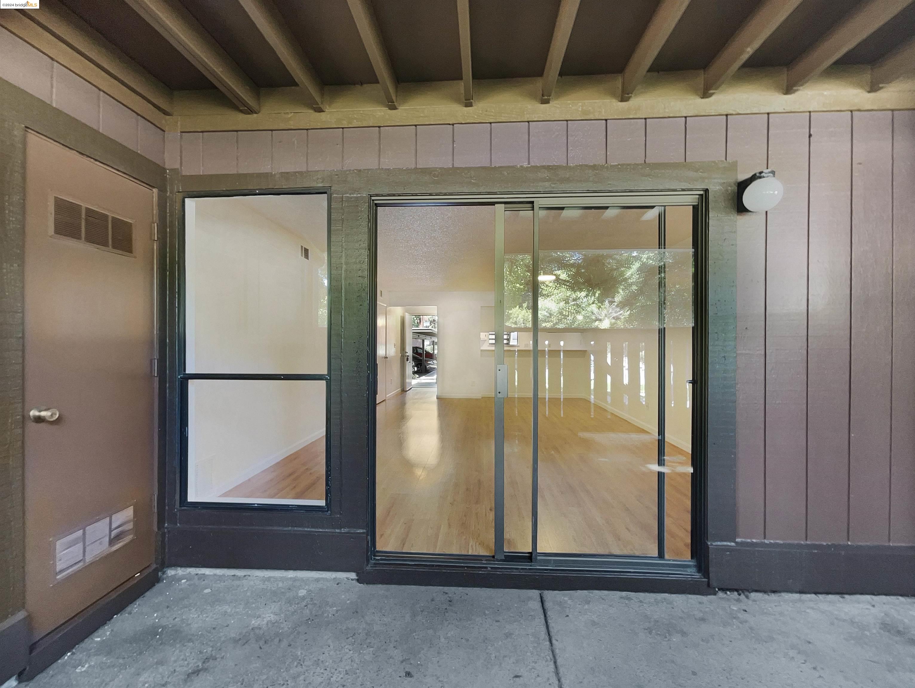 Detail Gallery Image 17 of 37 For 816 Camelback, Pleasant Hill,  CA 94523 - 2 Beds | 2 Baths