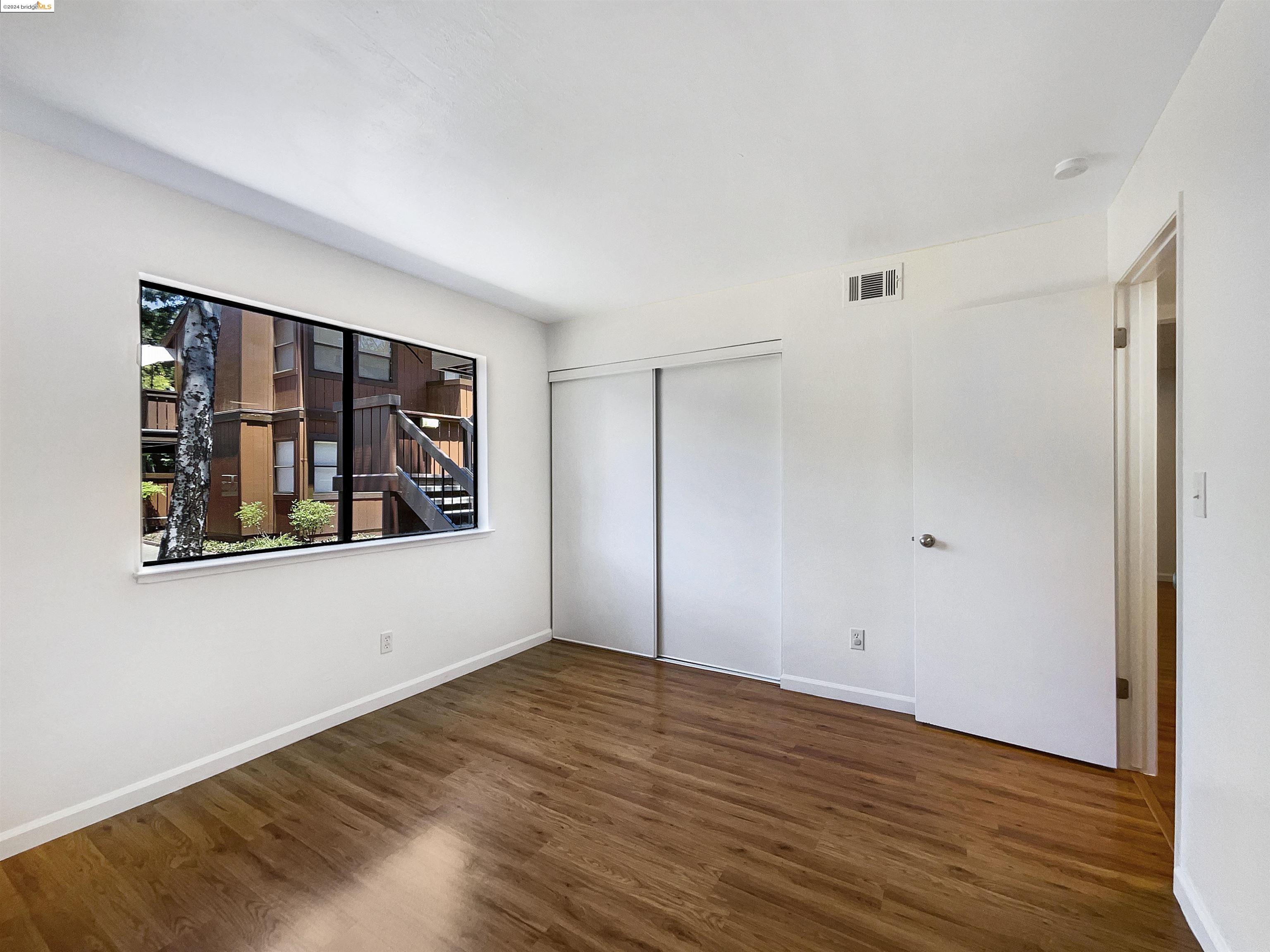Detail Gallery Image 31 of 37 For 816 Camelback, Pleasant Hill,  CA 94523 - 2 Beds | 2 Baths