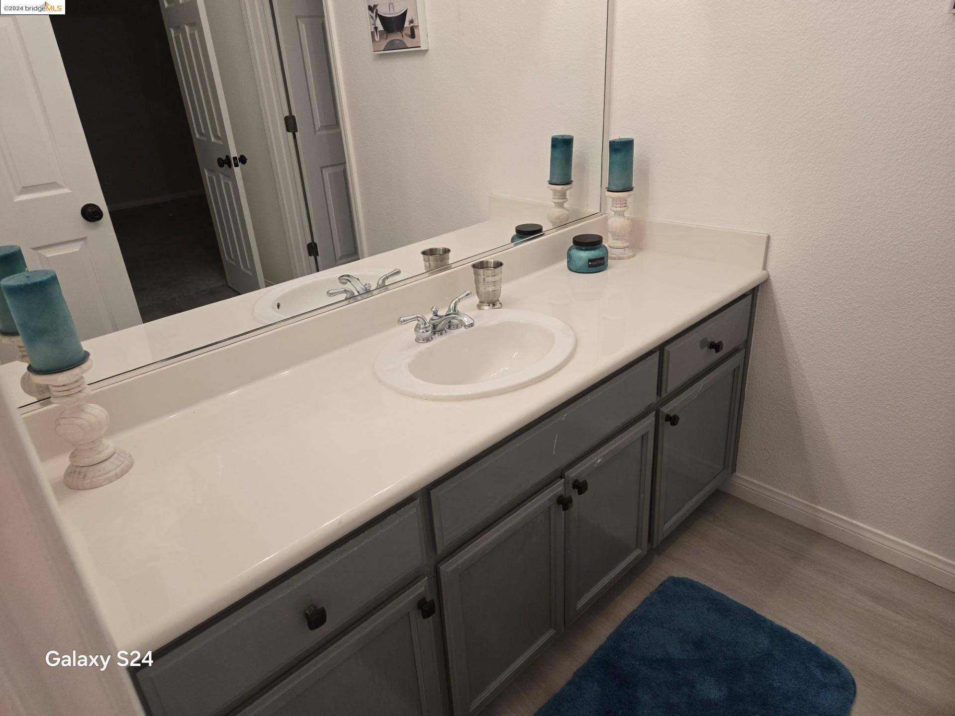 Detail Gallery Image 6 of 28 For 2395 Berryessa Ct, Tracy,  CA 95304 - 4 Beds | 3 Baths