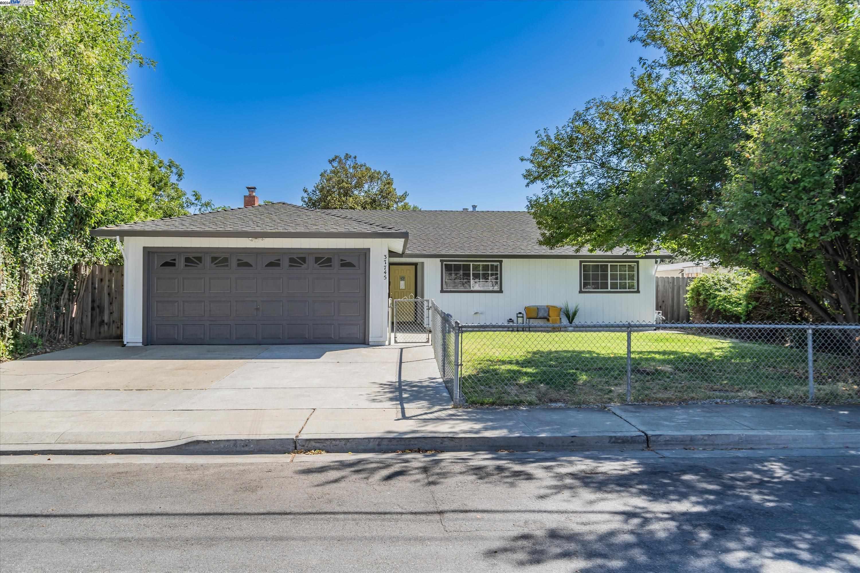 Detail Gallery Image 1 of 1 For 37745 Teakwood Dr, Fremont,  CA 94536 - 3 Beds | 2 Baths