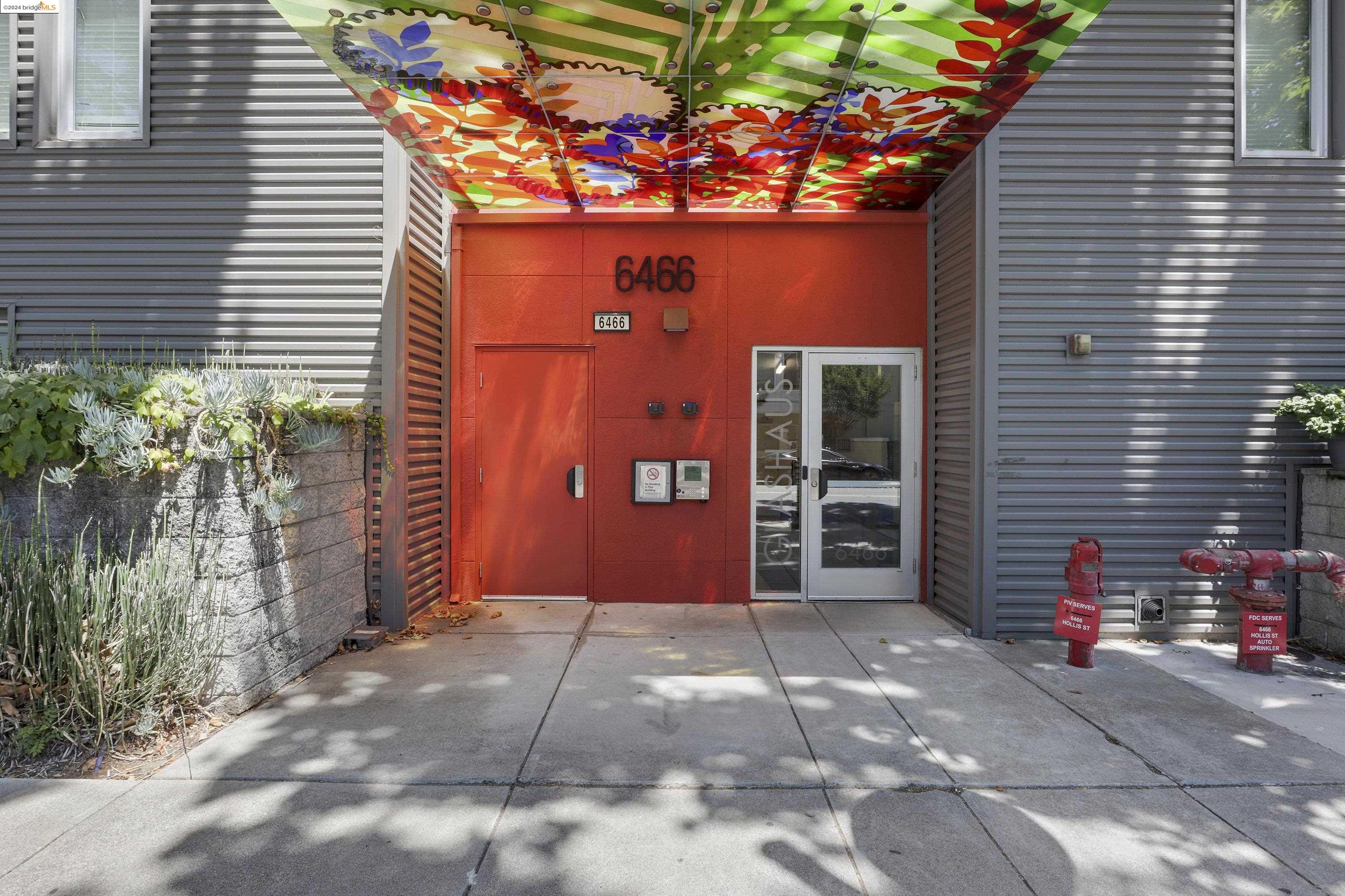 More Details about MLS # 41066767 : 6466 HOLLIS ST # 205