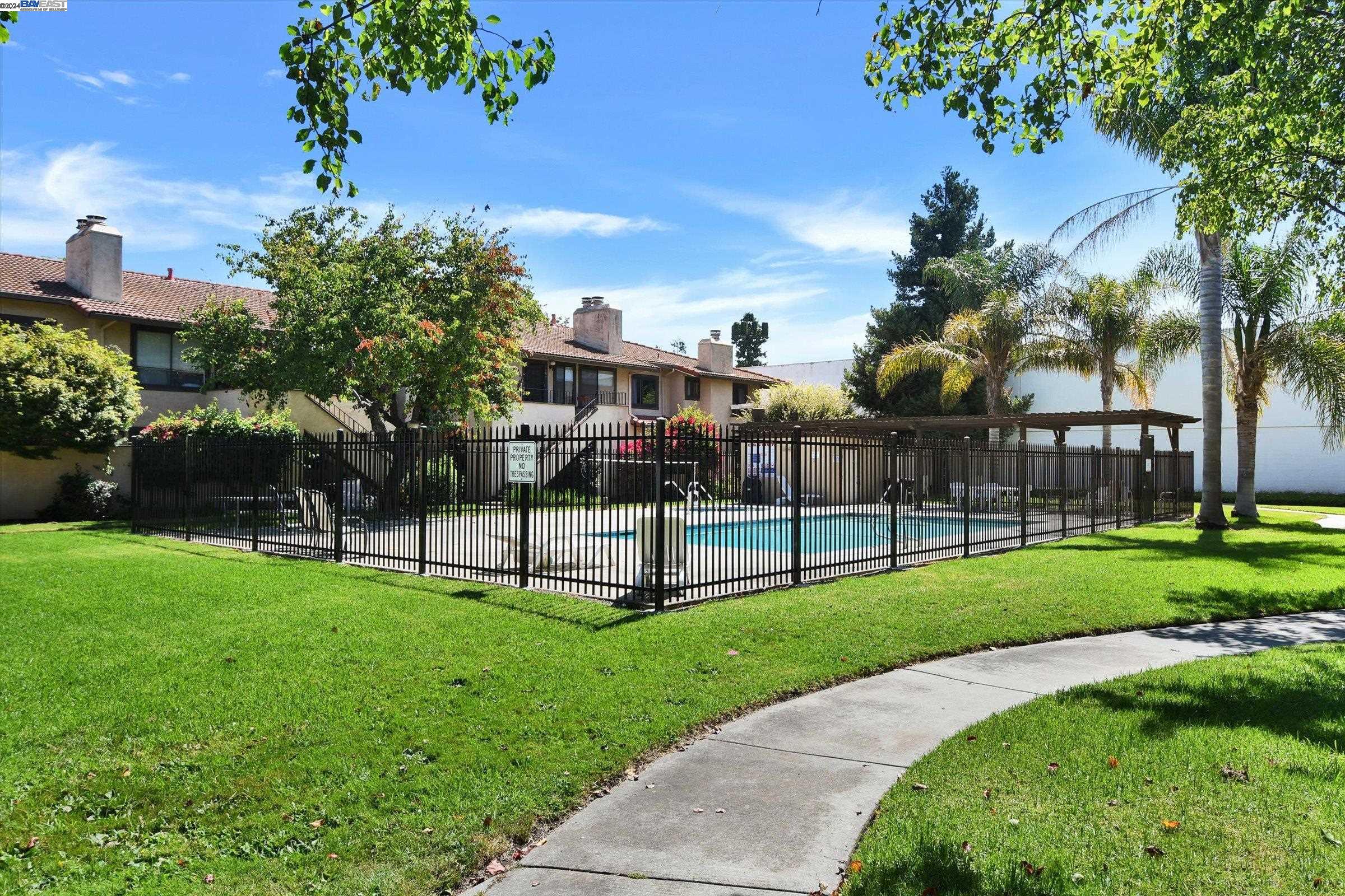 Photo #4: 41066771 Listing 