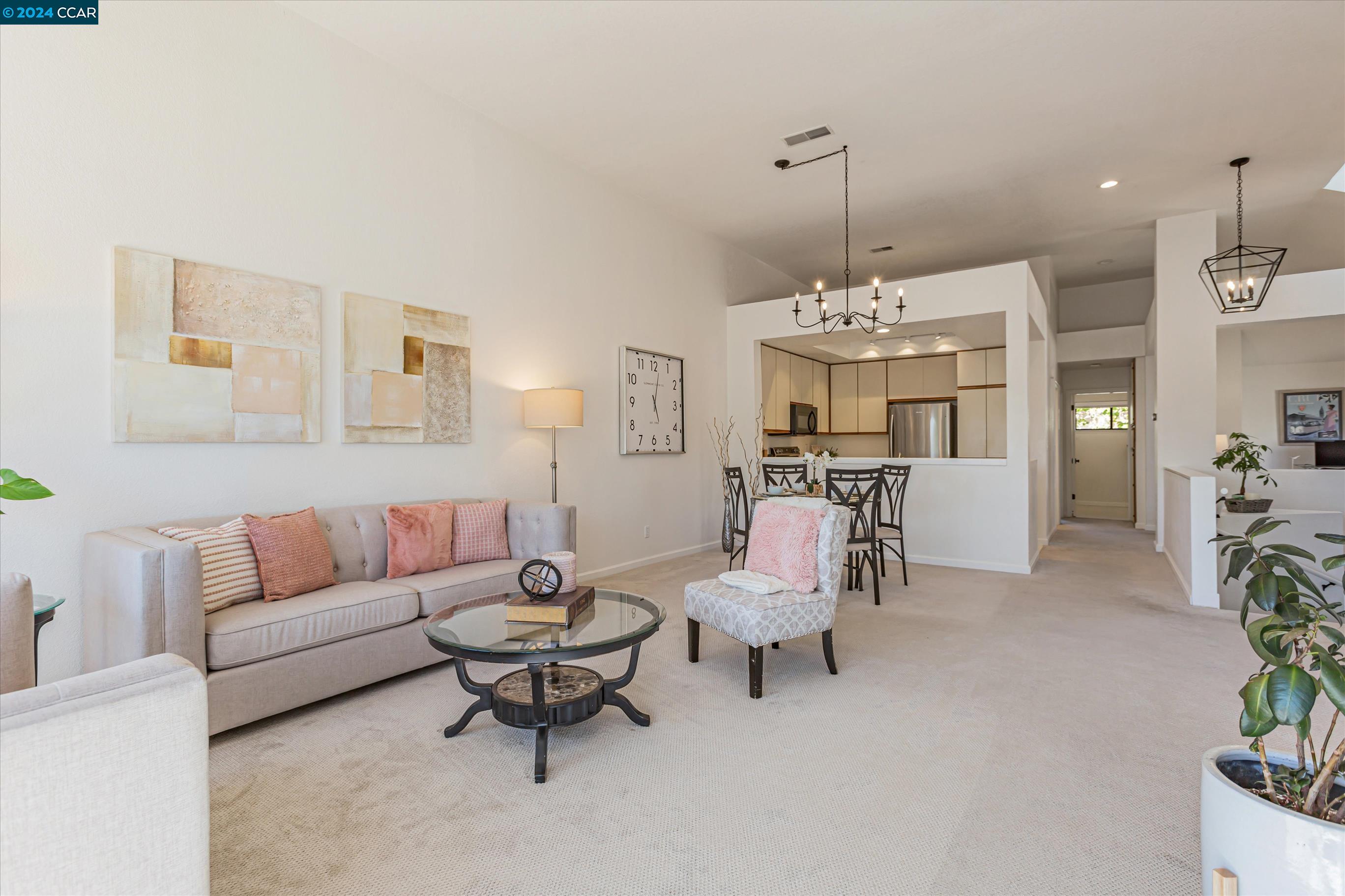 Photo #6: 41066803 Listing 