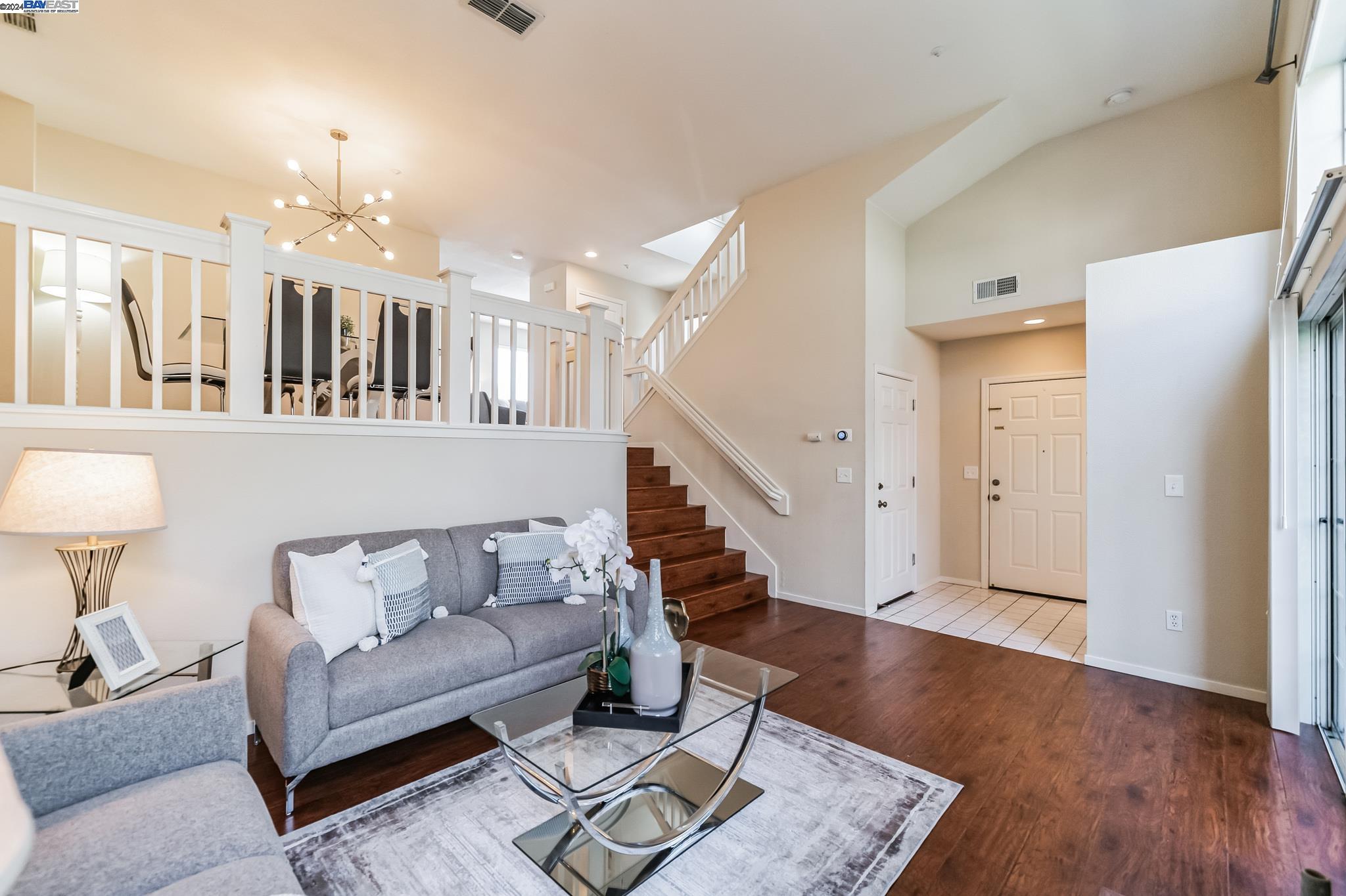 Photo #2: 41066859 Listing 