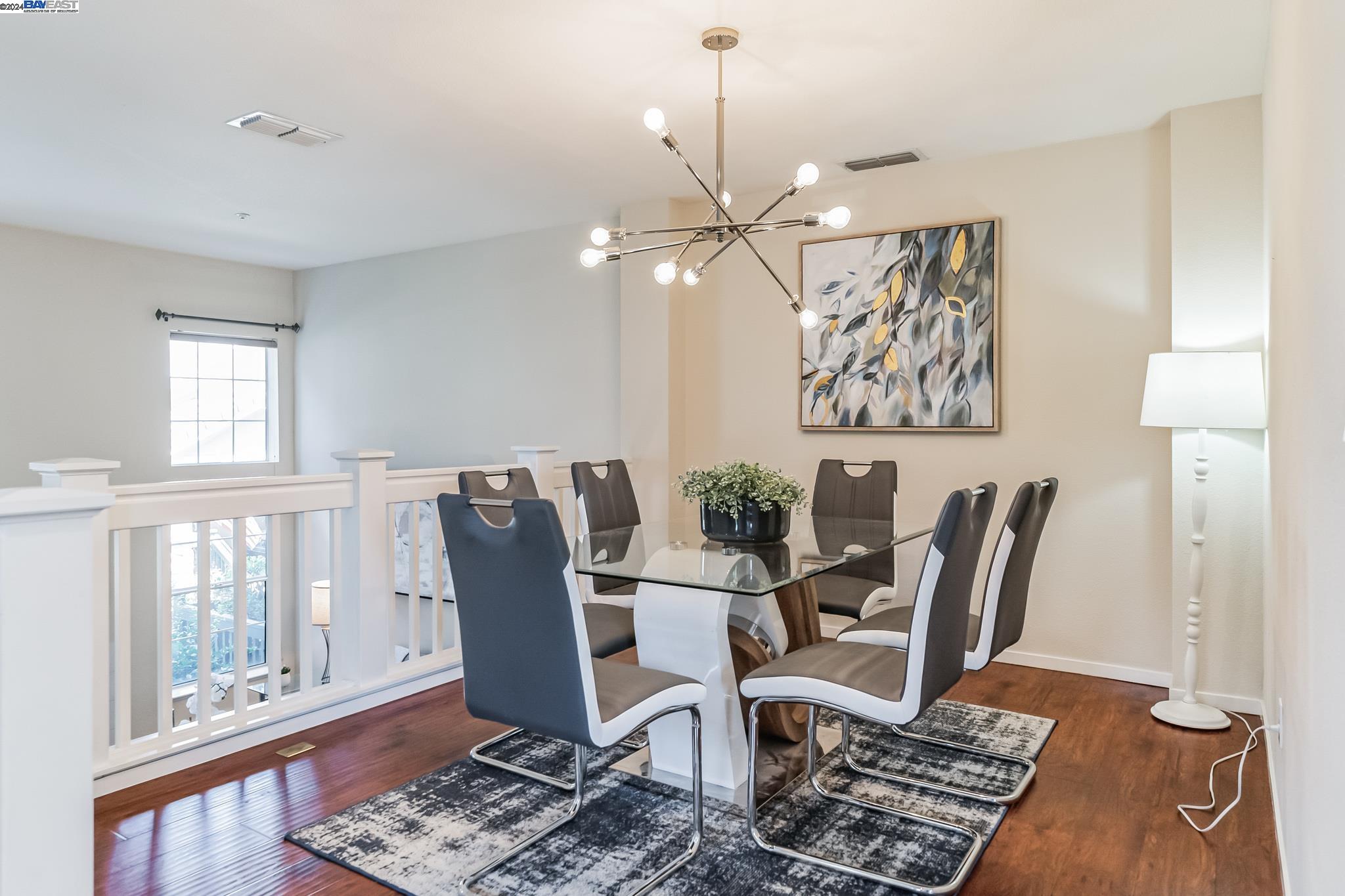 Photo #5: 41066859 Listing 