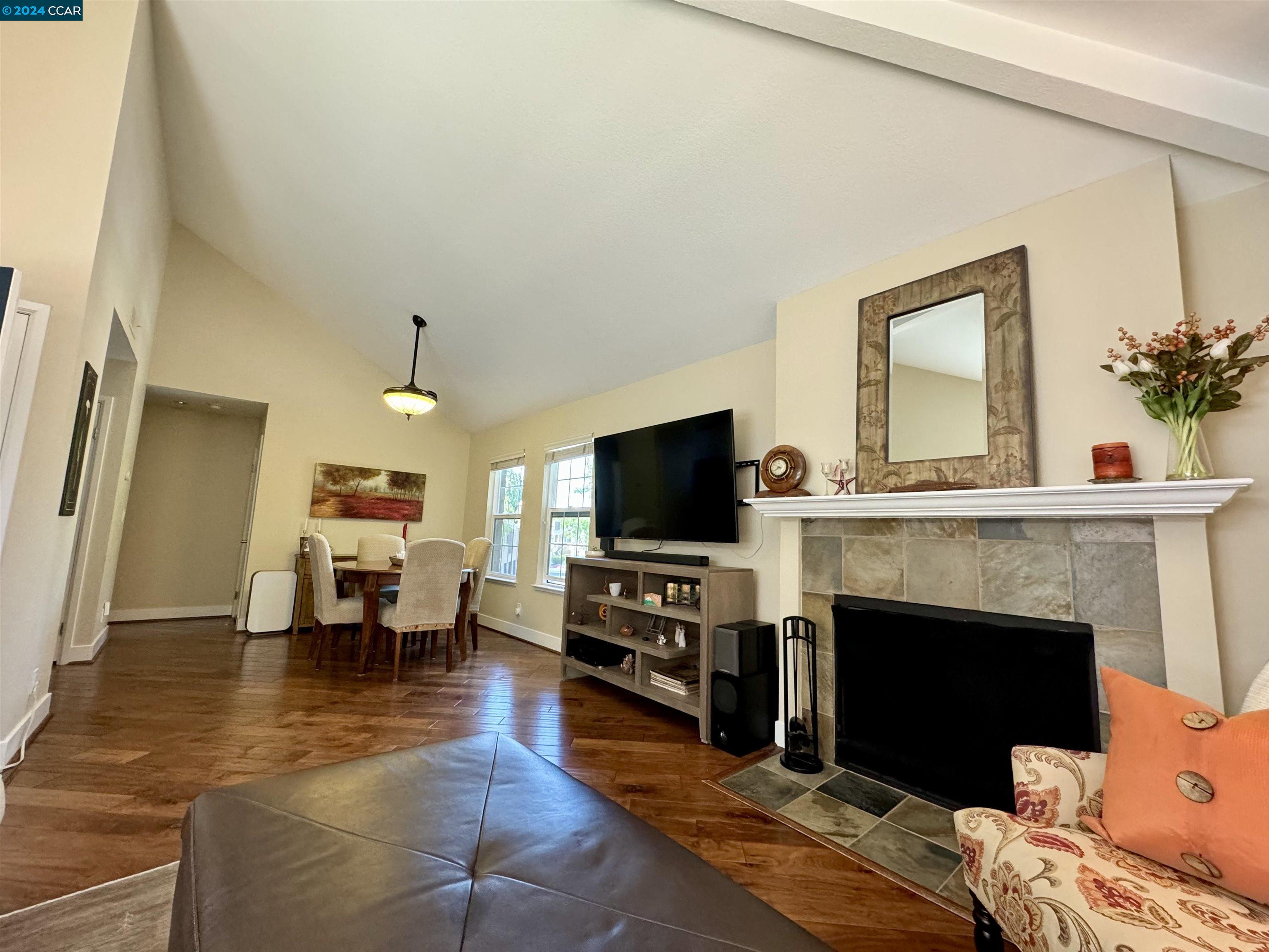 Photo #4: 41066878 Listing 