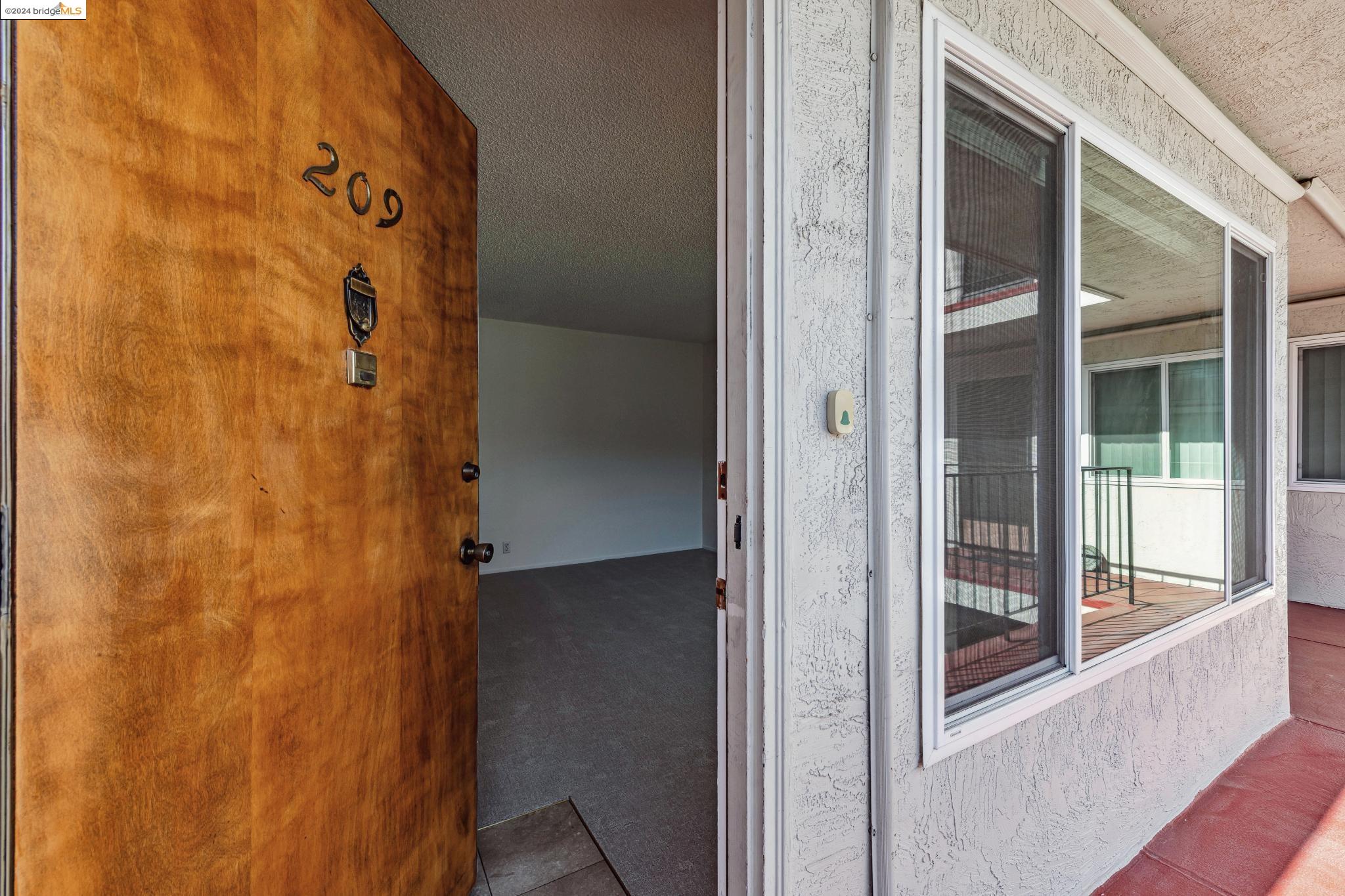 Photo #4: 41066885 Listing 